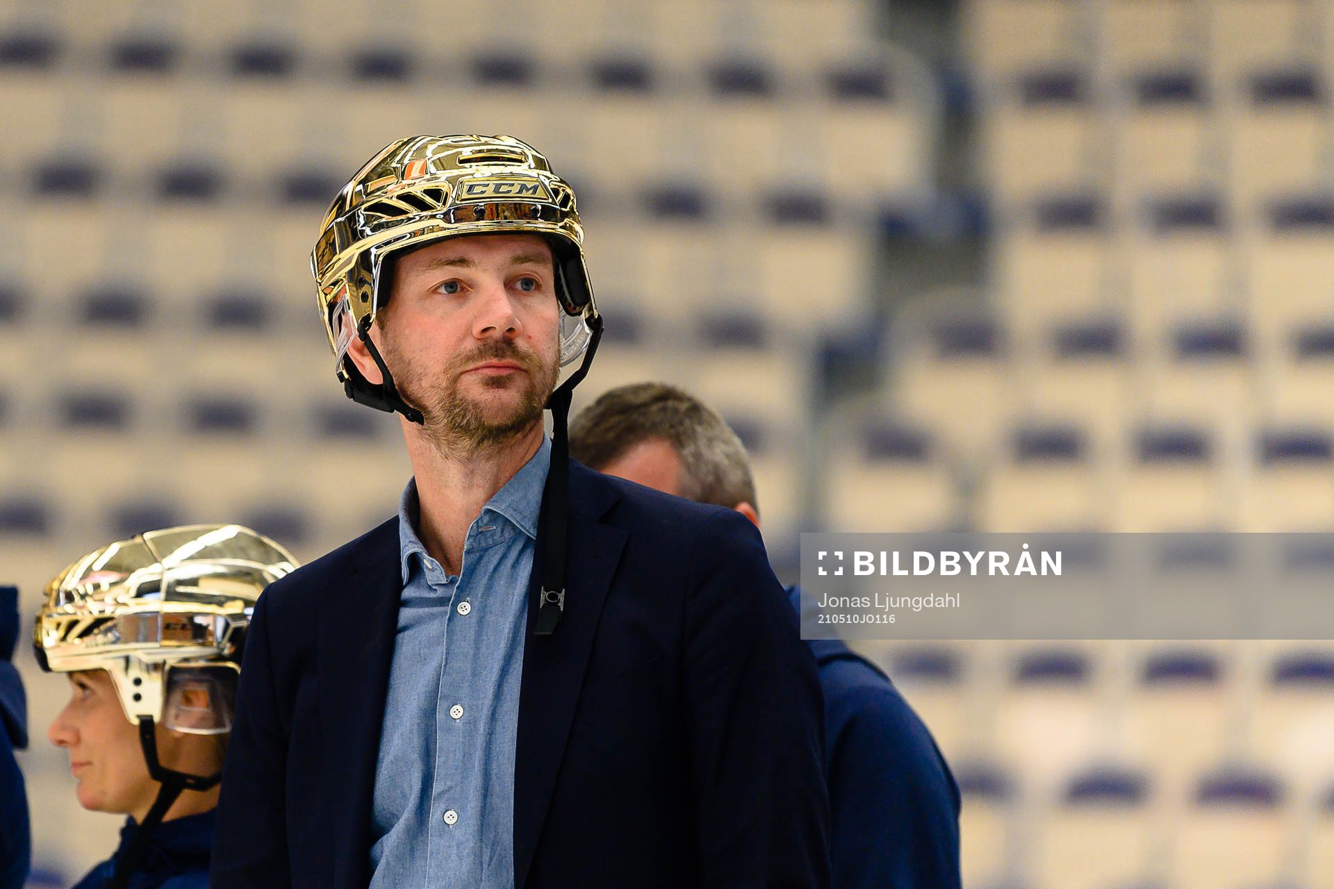 Växjös sportchef Henrik Evertsson när de vunnit SM-guld