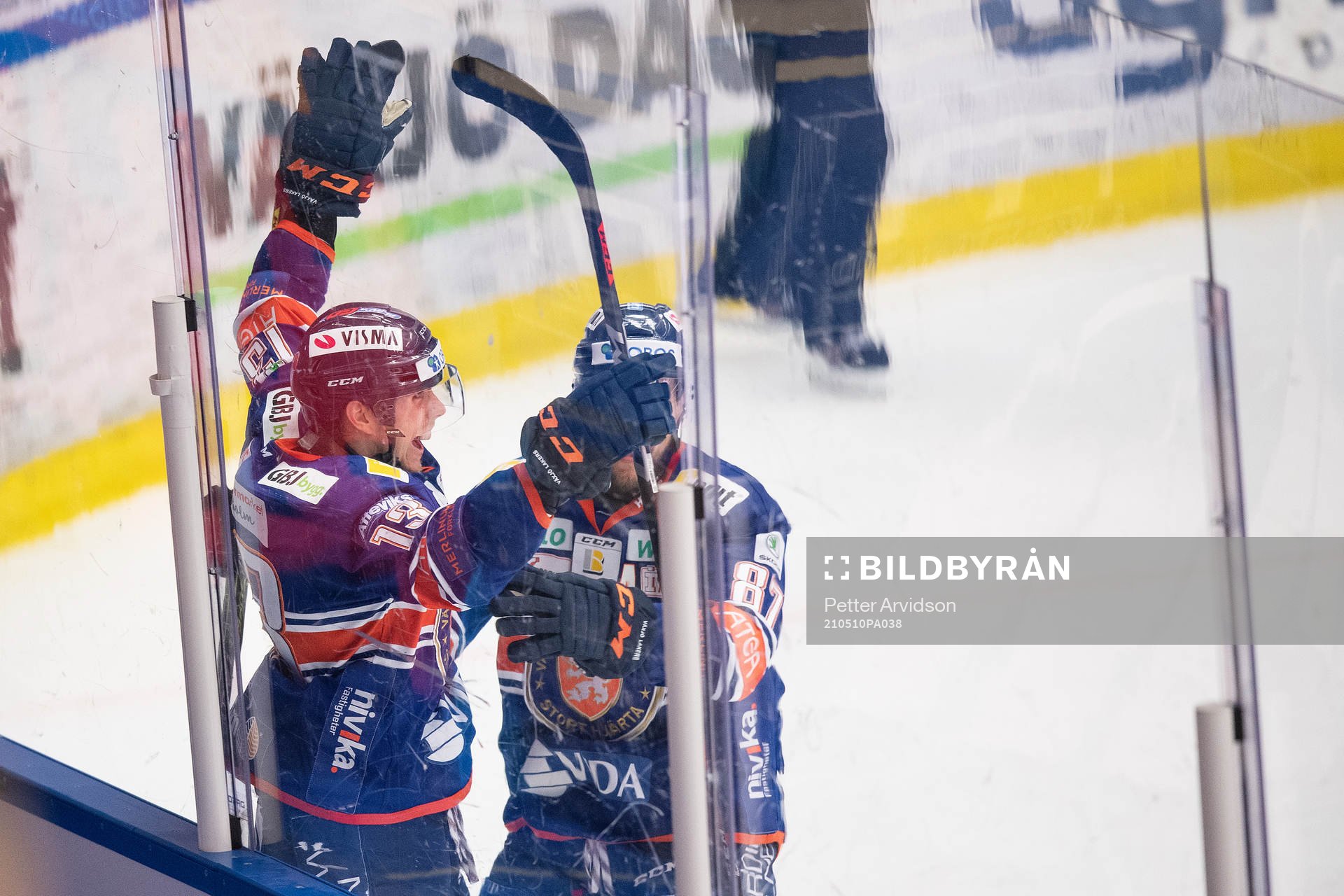 Växjös Jack Drury jublar