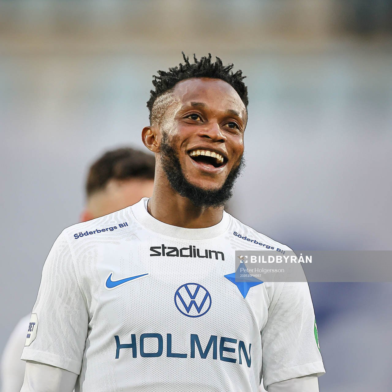 IFK Norrköpings Samuel Adegbenro jublar