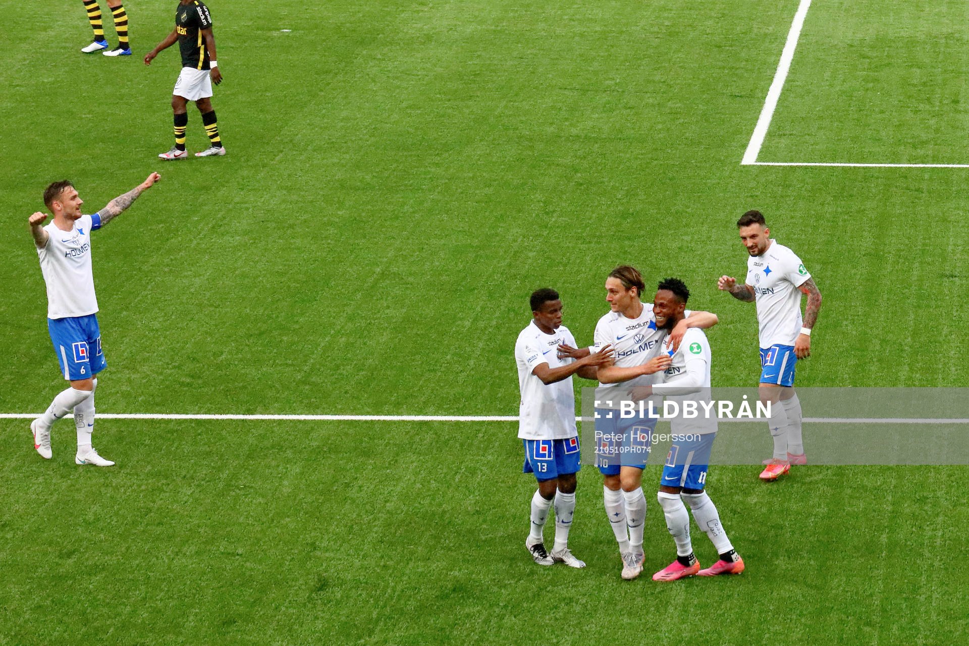 IFK Norrköpings Linus Wahlqvist, Ishaq Abdulrazaq,