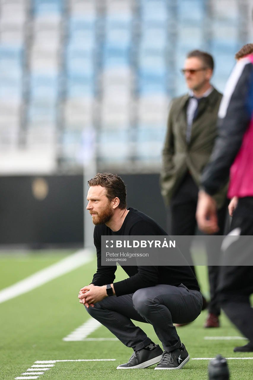 s tränare Bartosz Grzelak och IFK Norrköpings tränare