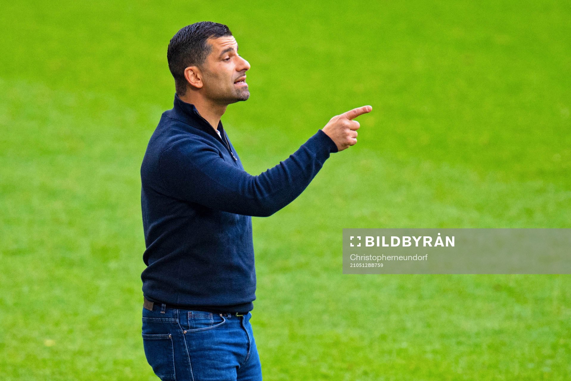 Fotboll, Bundesliga, Schalke 04 - Hertha Berlin Trainer
