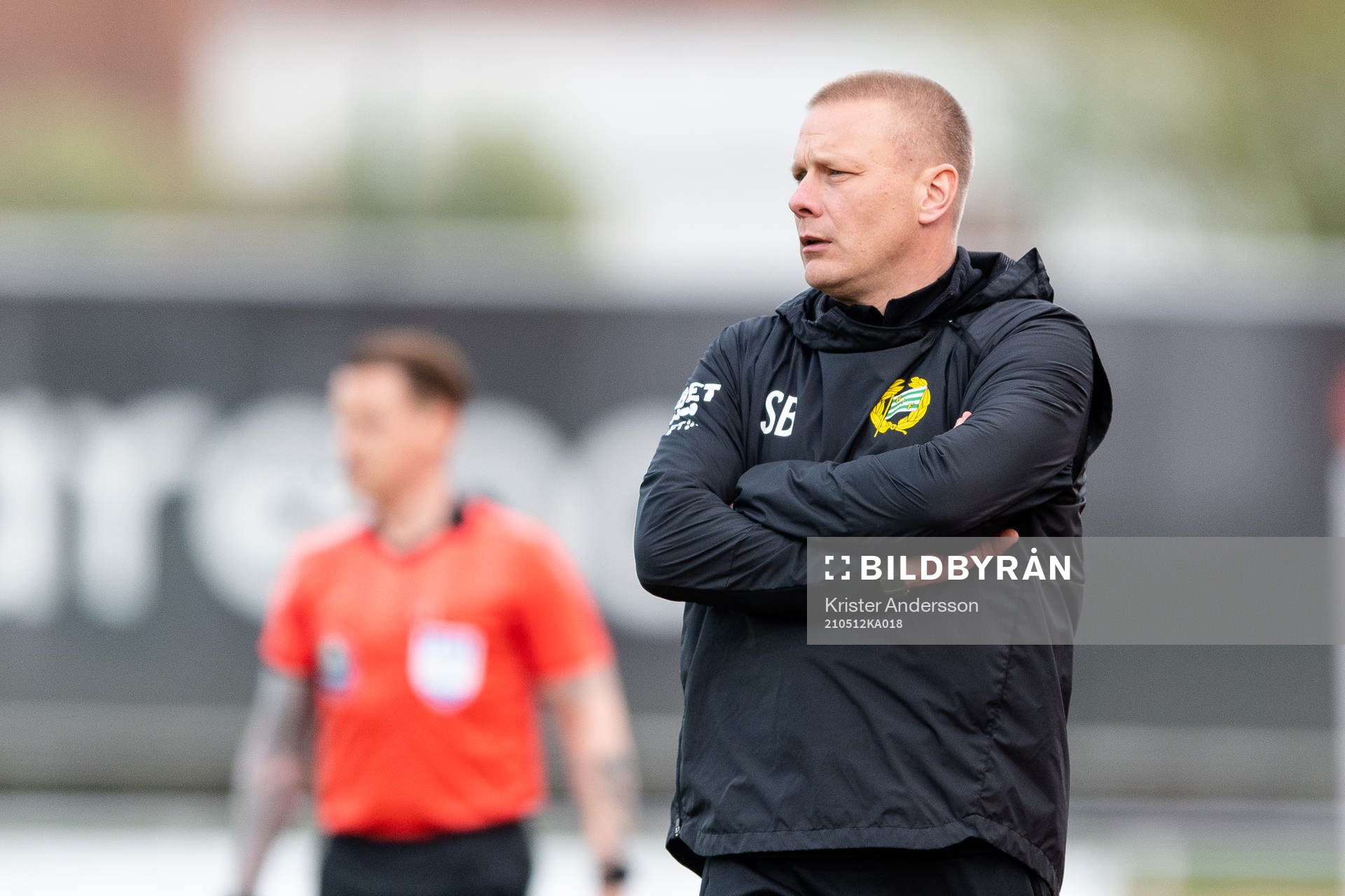 Hammarbys tränare Stefan Billborn under fotbollsmatchen i Allsvenskan mellan Varberg och Hammarby den 12 maj 2021 i Varberg. 