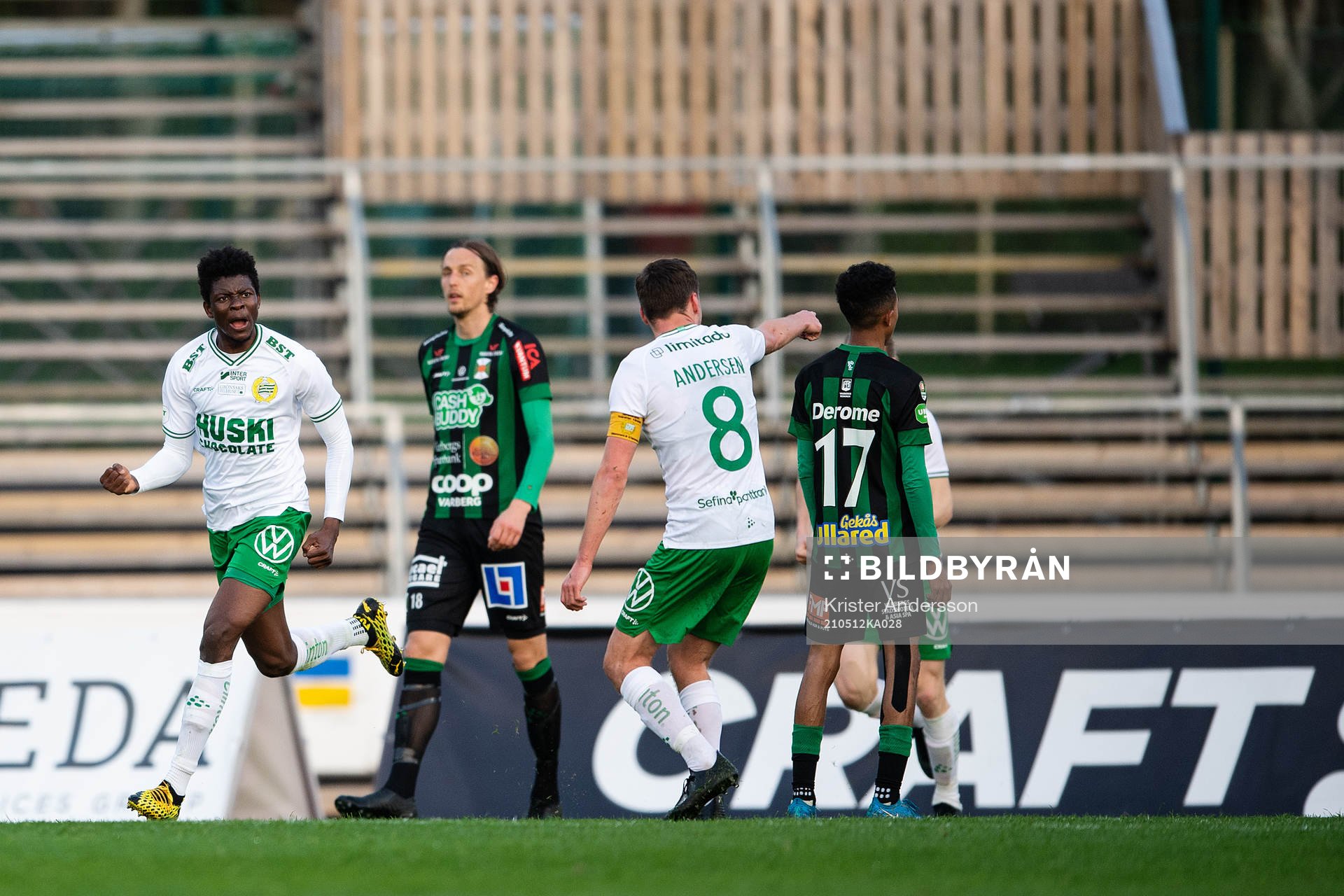 Hammarbys Aziz Mohammed Ouattara jublar