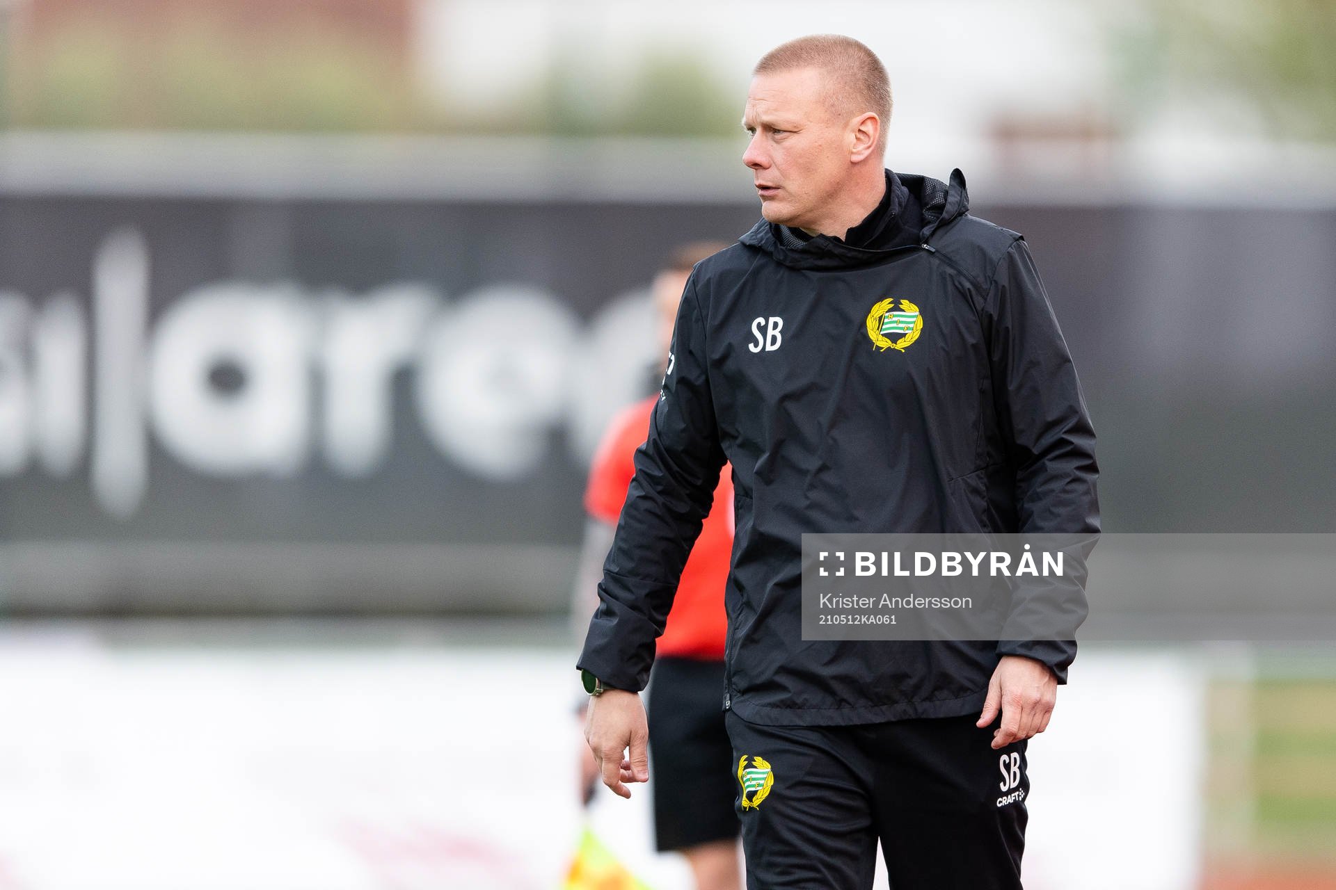 Hammarbys tränare Stefan Billborn under fotbollsmatchen i Allsvenskan mellan Varberg och Hammarby den 12 maj 2021 i Varberg. 