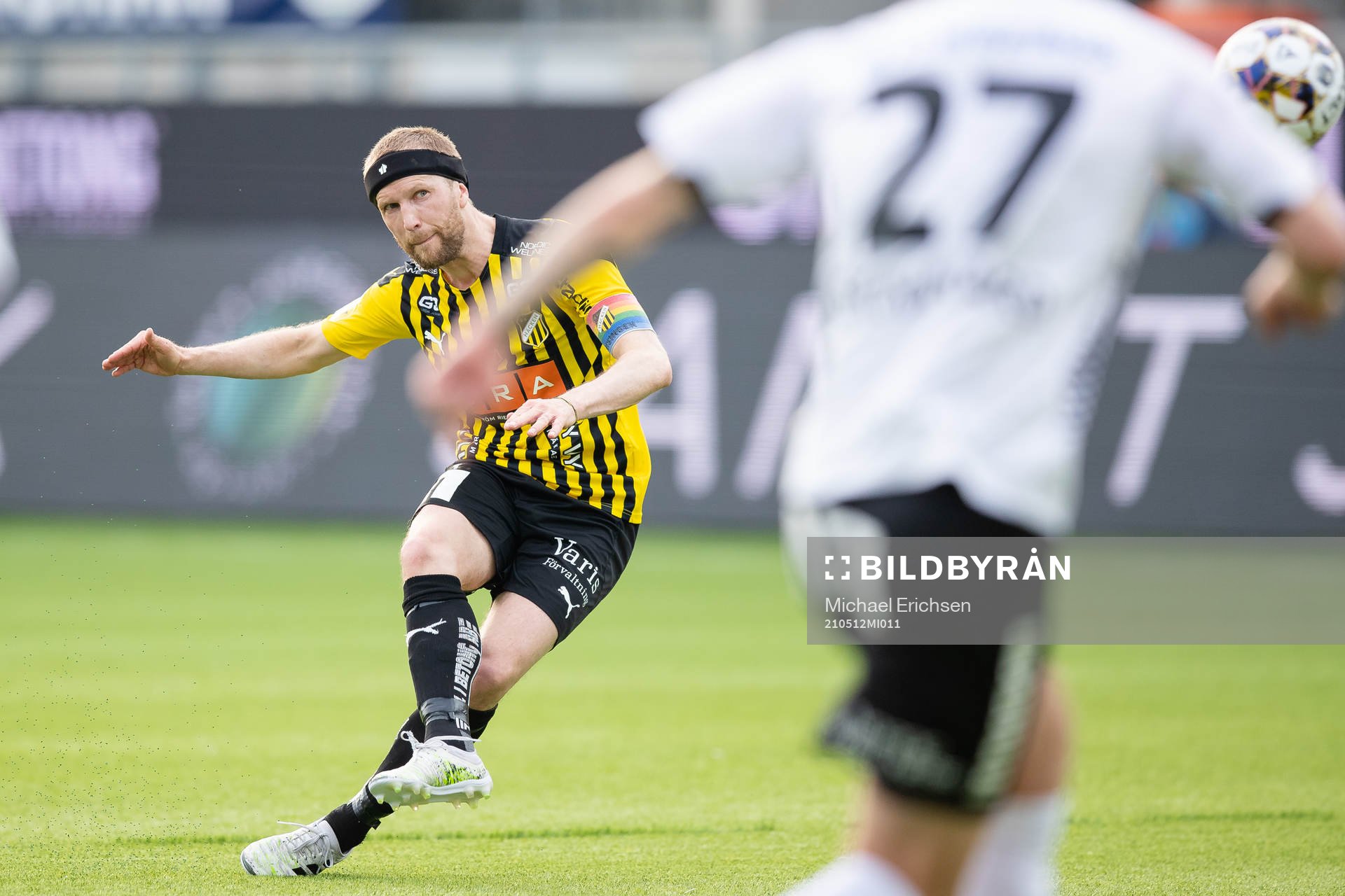 Häckens Rasmus Lindgren skjuter 2-0 på frispark