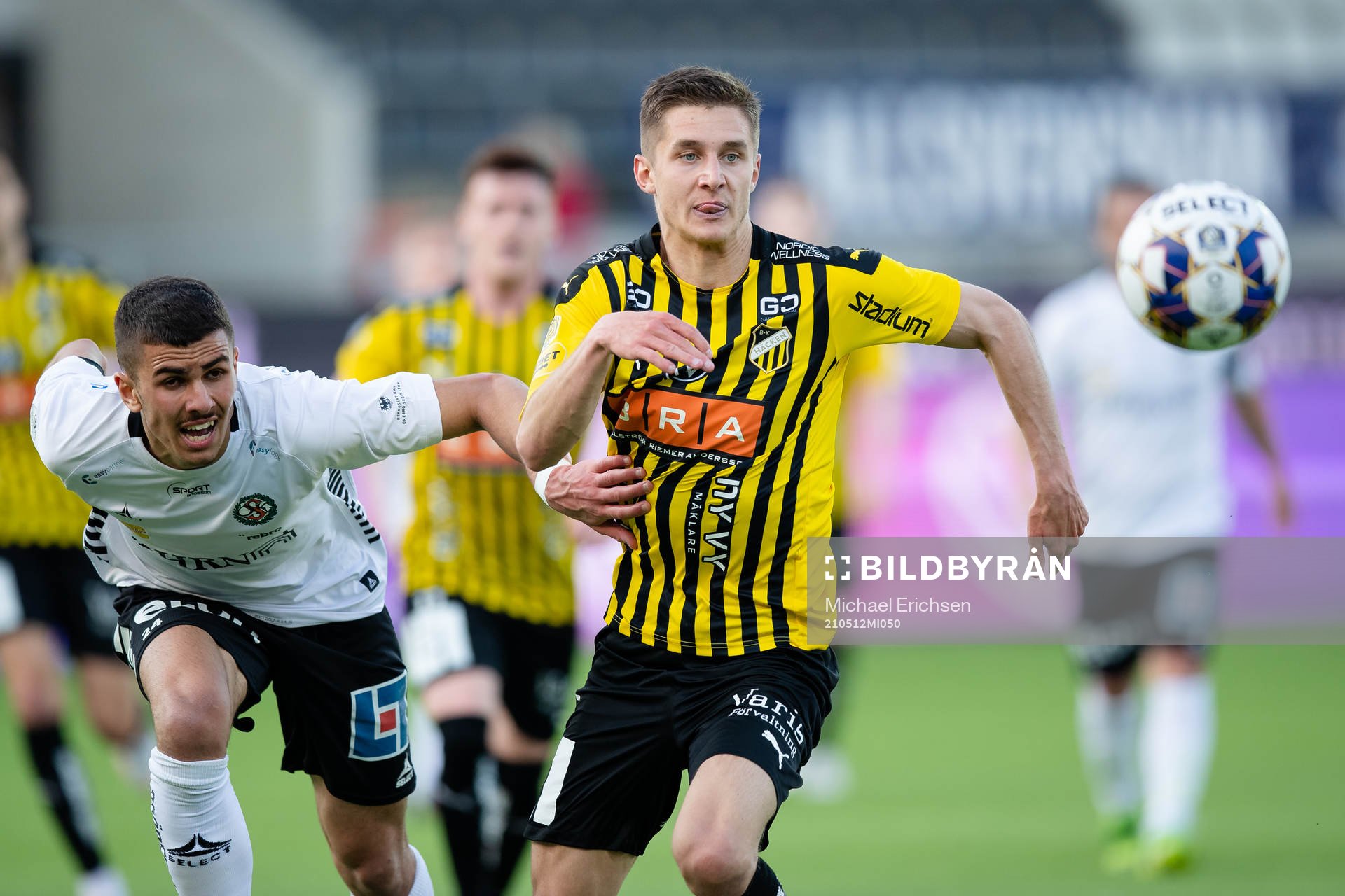 Örebros Hussein Ali  och Häckens Leo Bengtsson