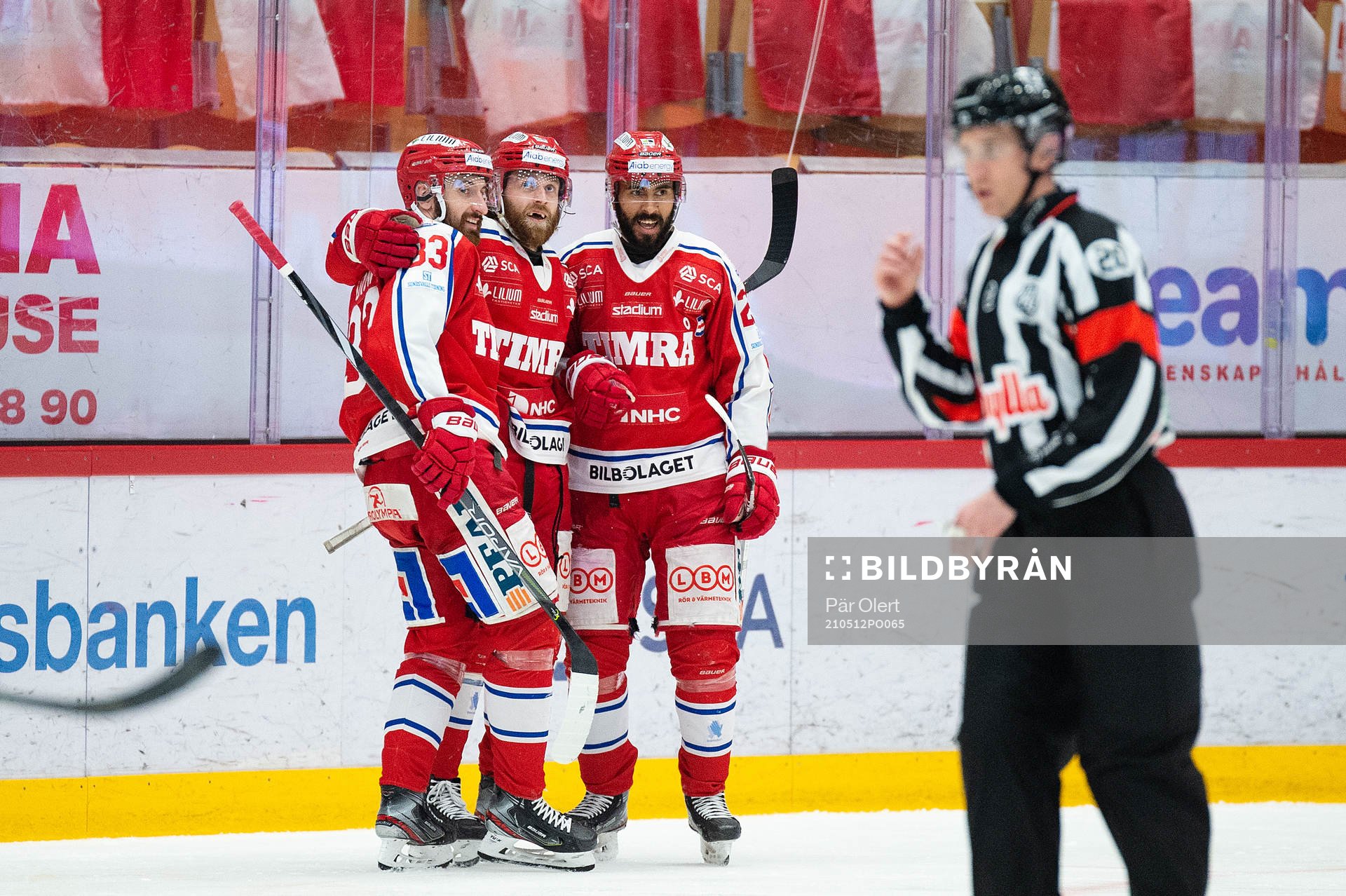 Timrås Albin Carlson jublar