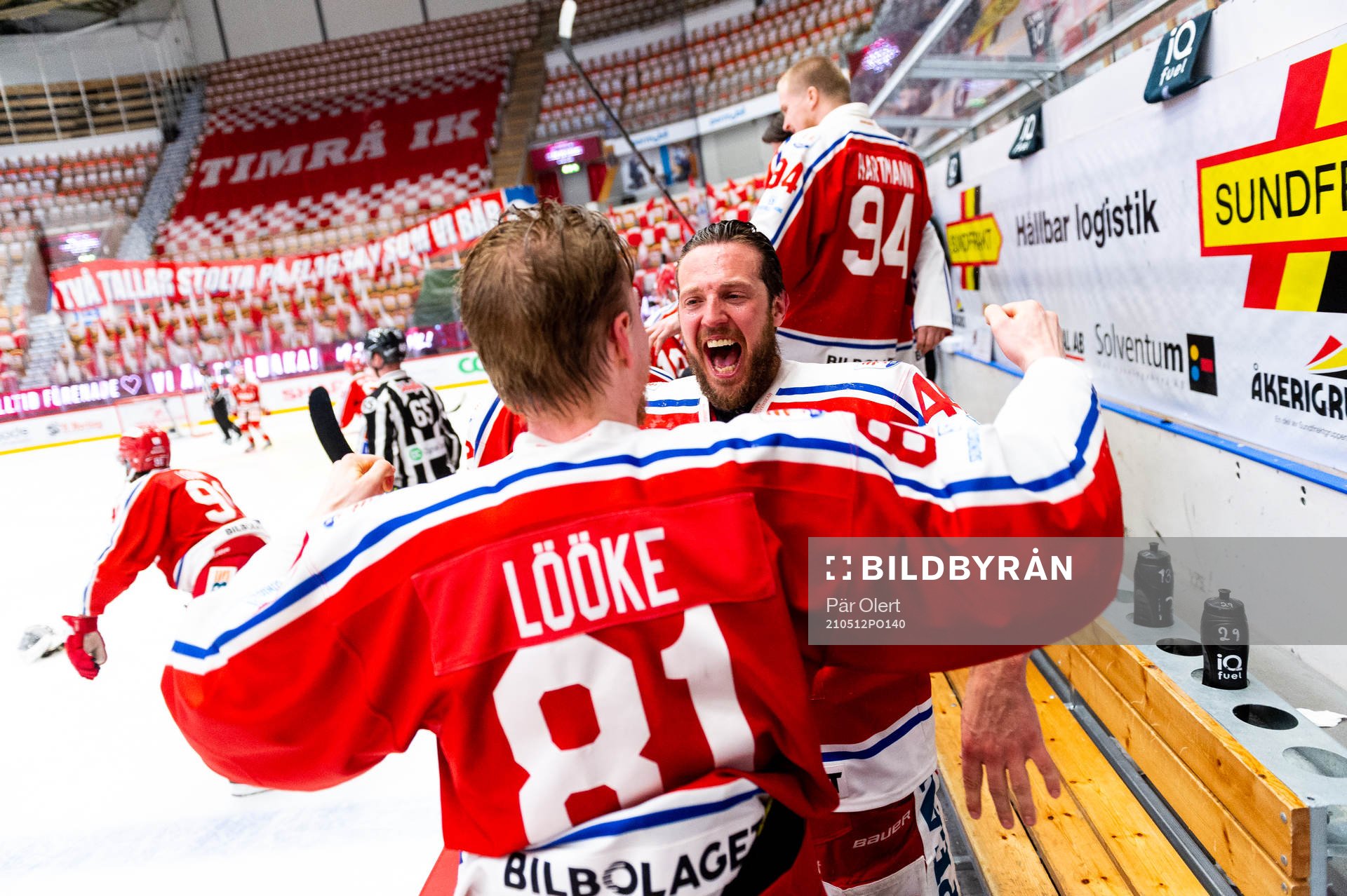 Timrås Jacob Blomqvist och Jens Lööke jublar