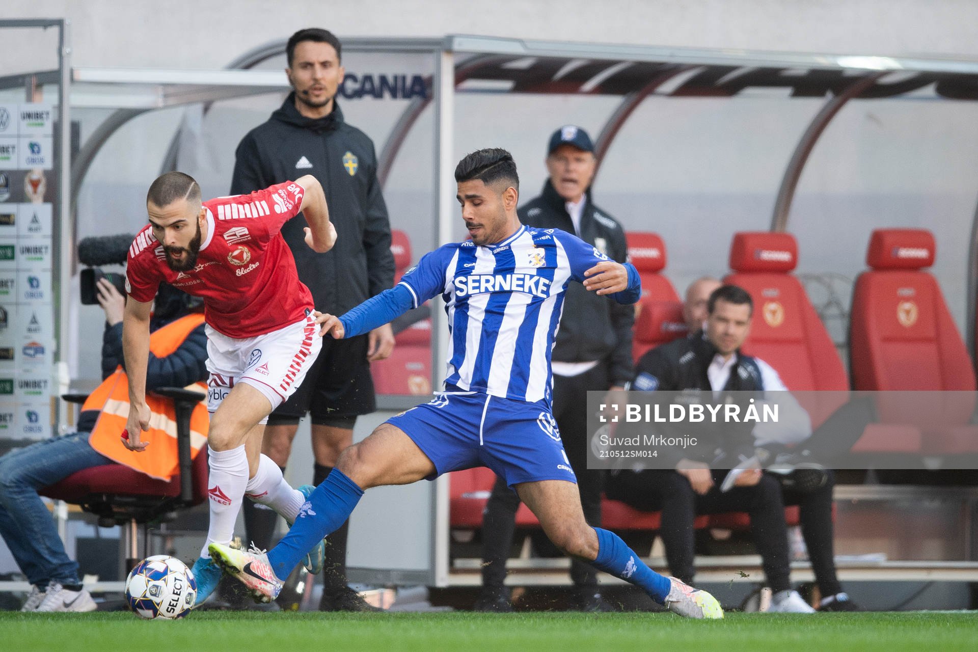 Kalmars Filip Sachpekidis och IFK Göteborgs Hosam Aiesh
