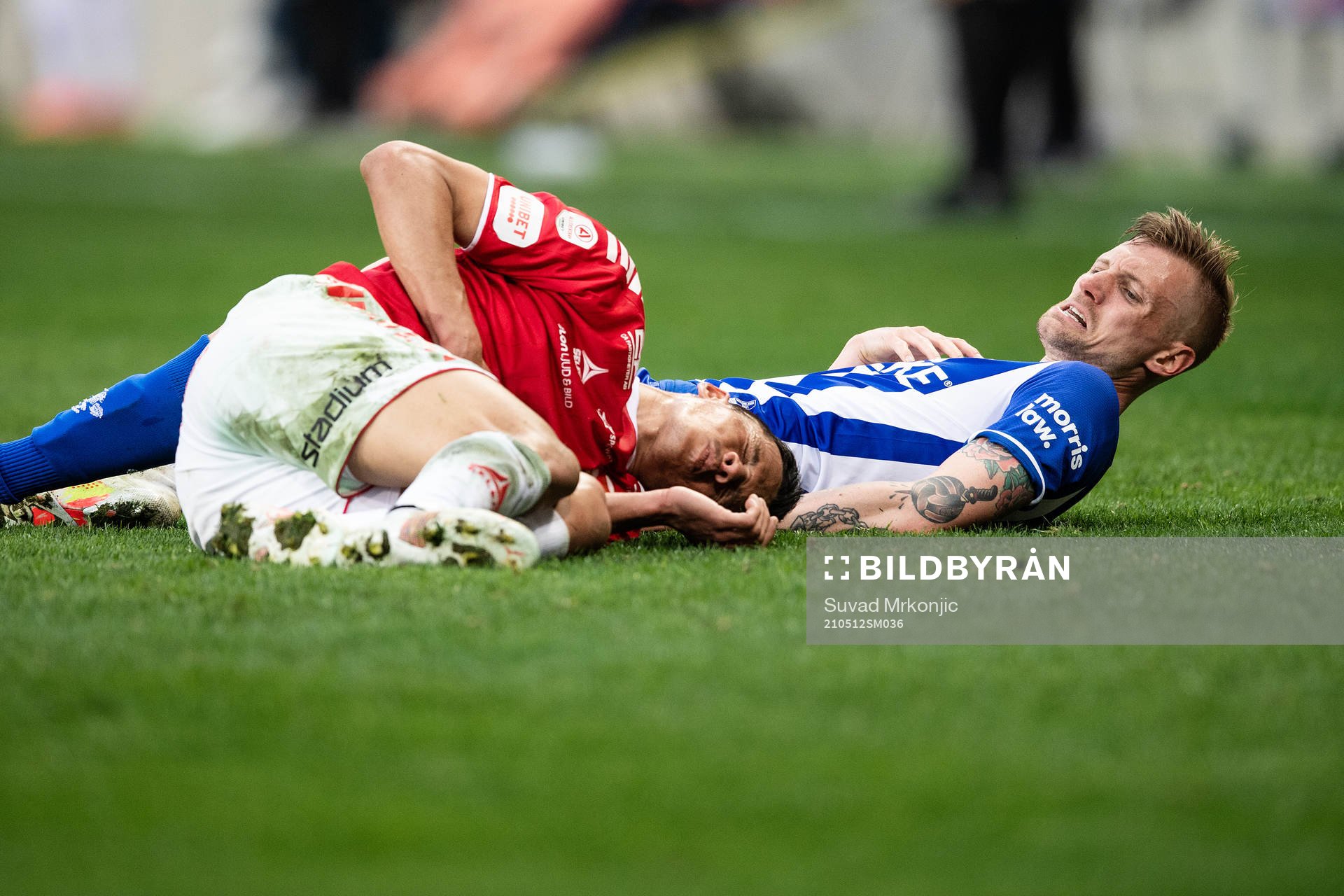 Kalmars Romario Pereira Sipiao och IFK Göteborgs Sebastian