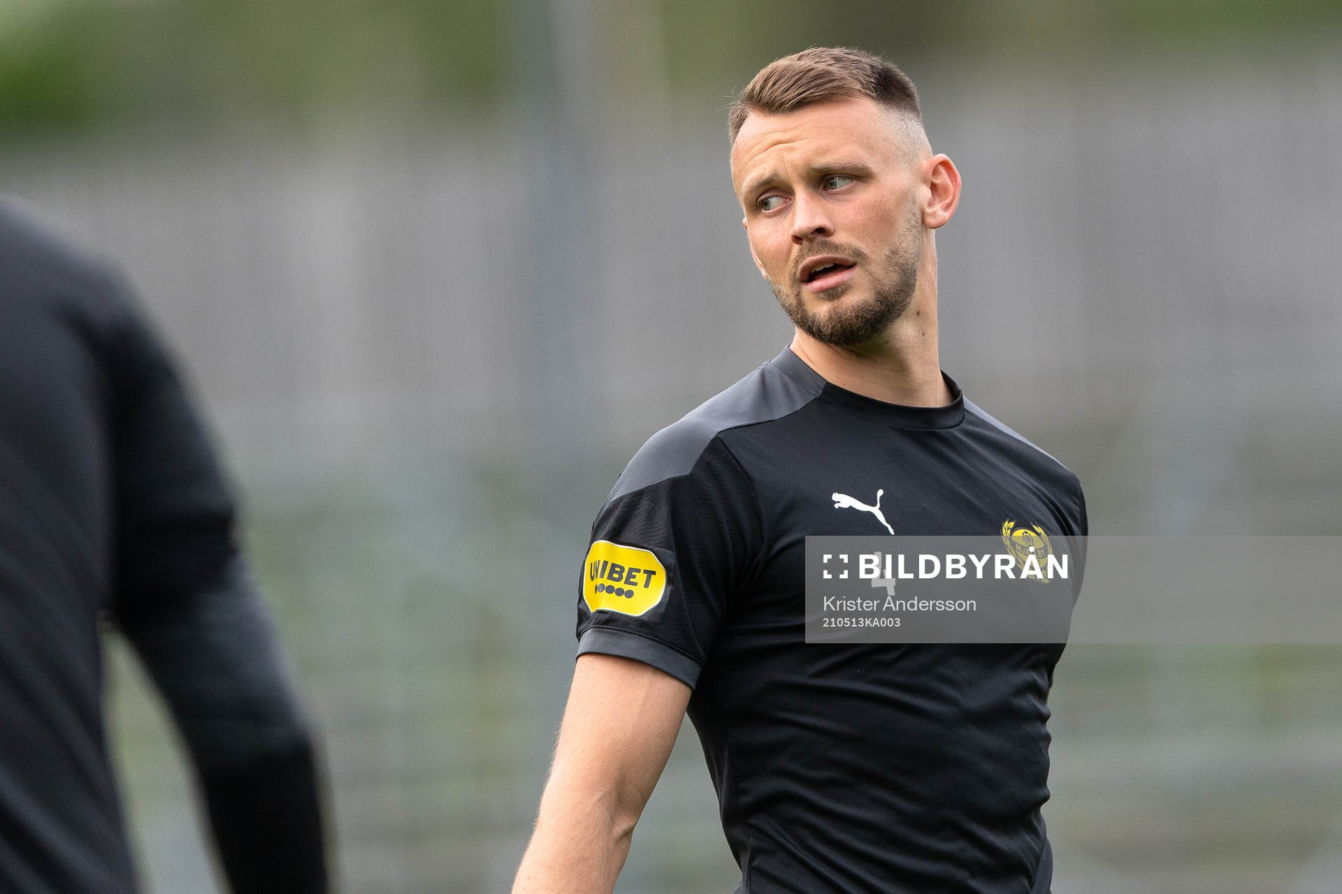 Mjällbys Max Watson före fotbollsmatchen i Allsvenskan