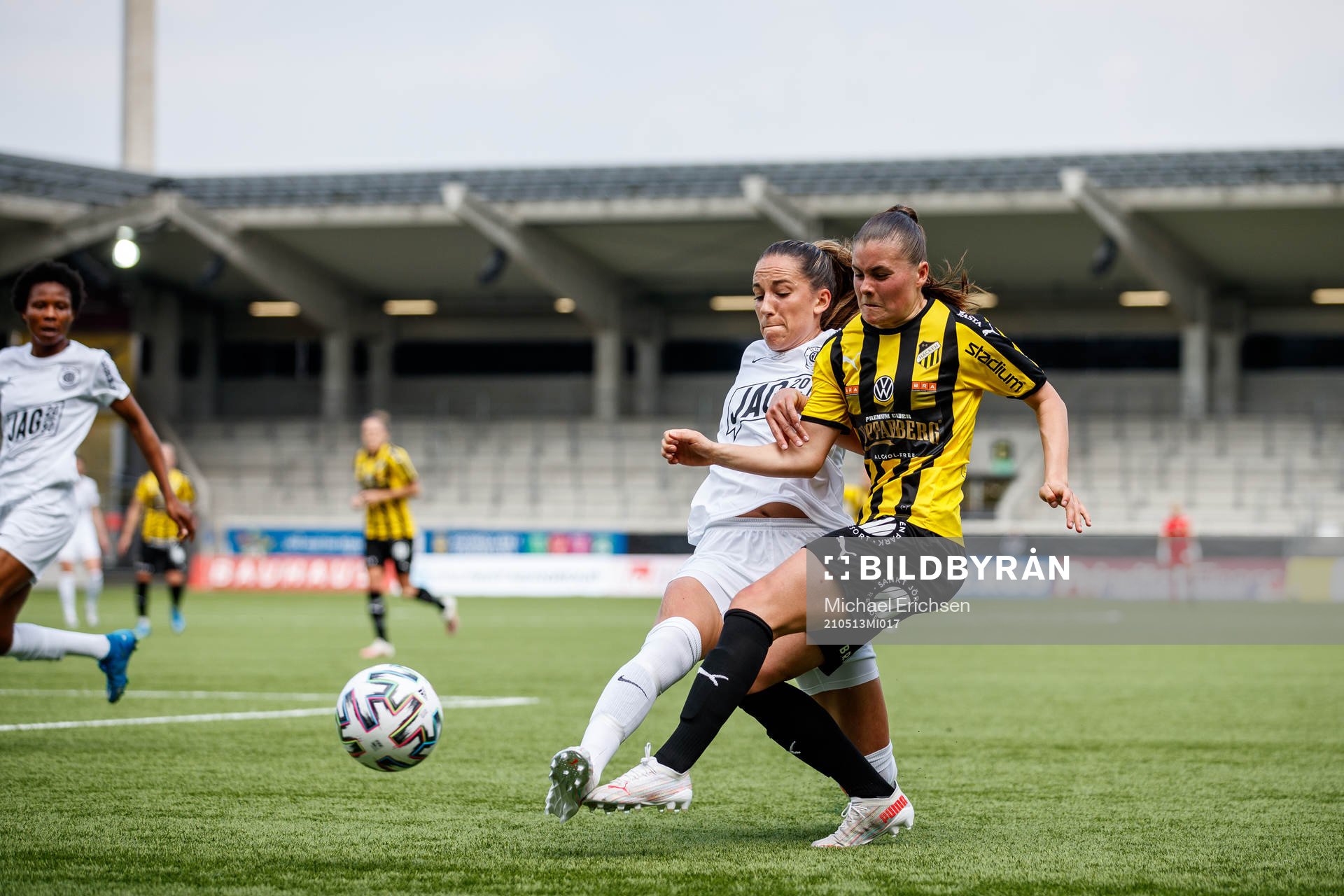 Eskilstunas Anna Oskarsson och Häckens Hanna Wijk