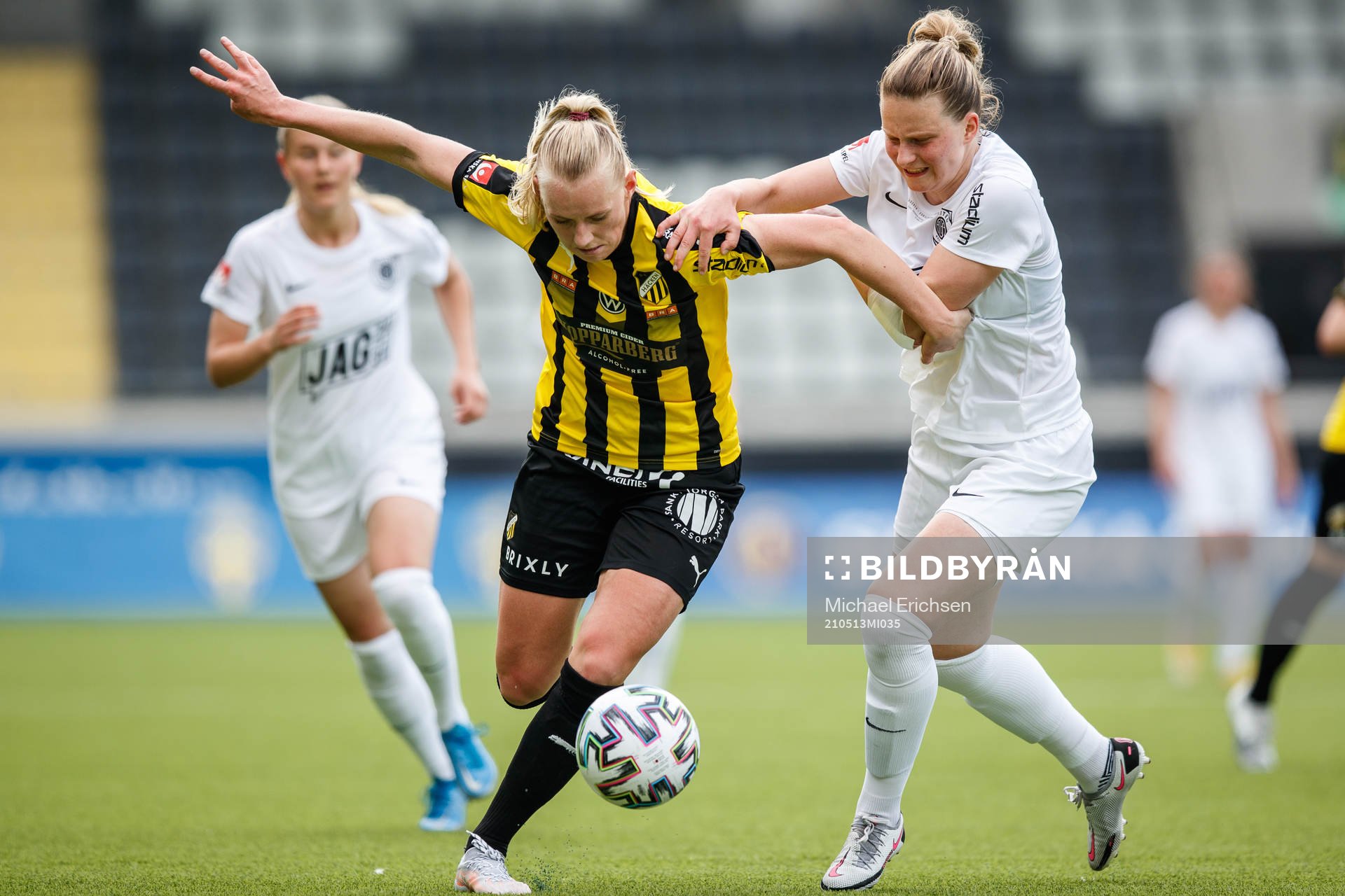 Häckens Stina Blackstenius och Eskilstunas Elise Stenevik