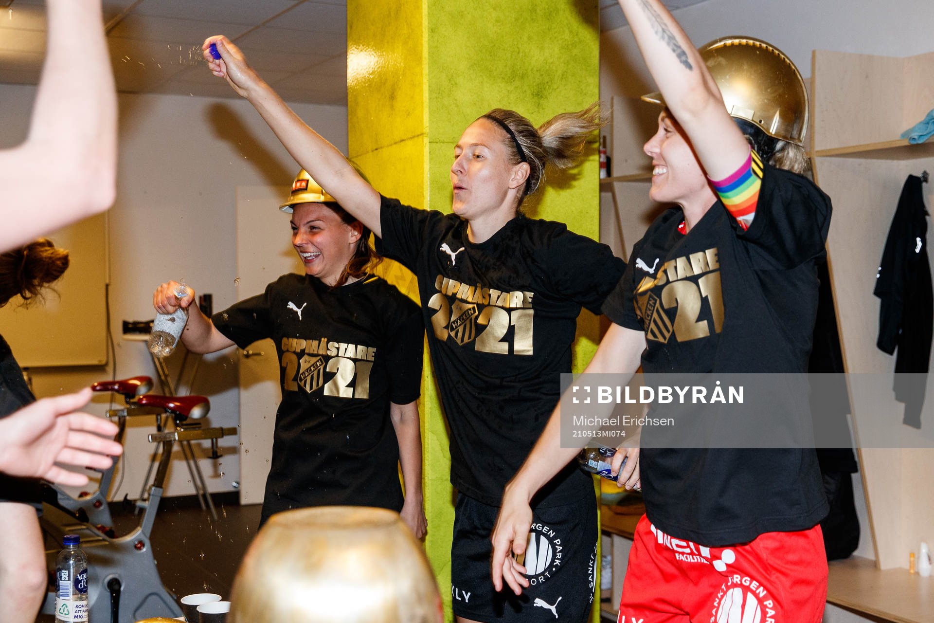 Häckens Johanna Rytting Kaneryd, Emma Kullberg och