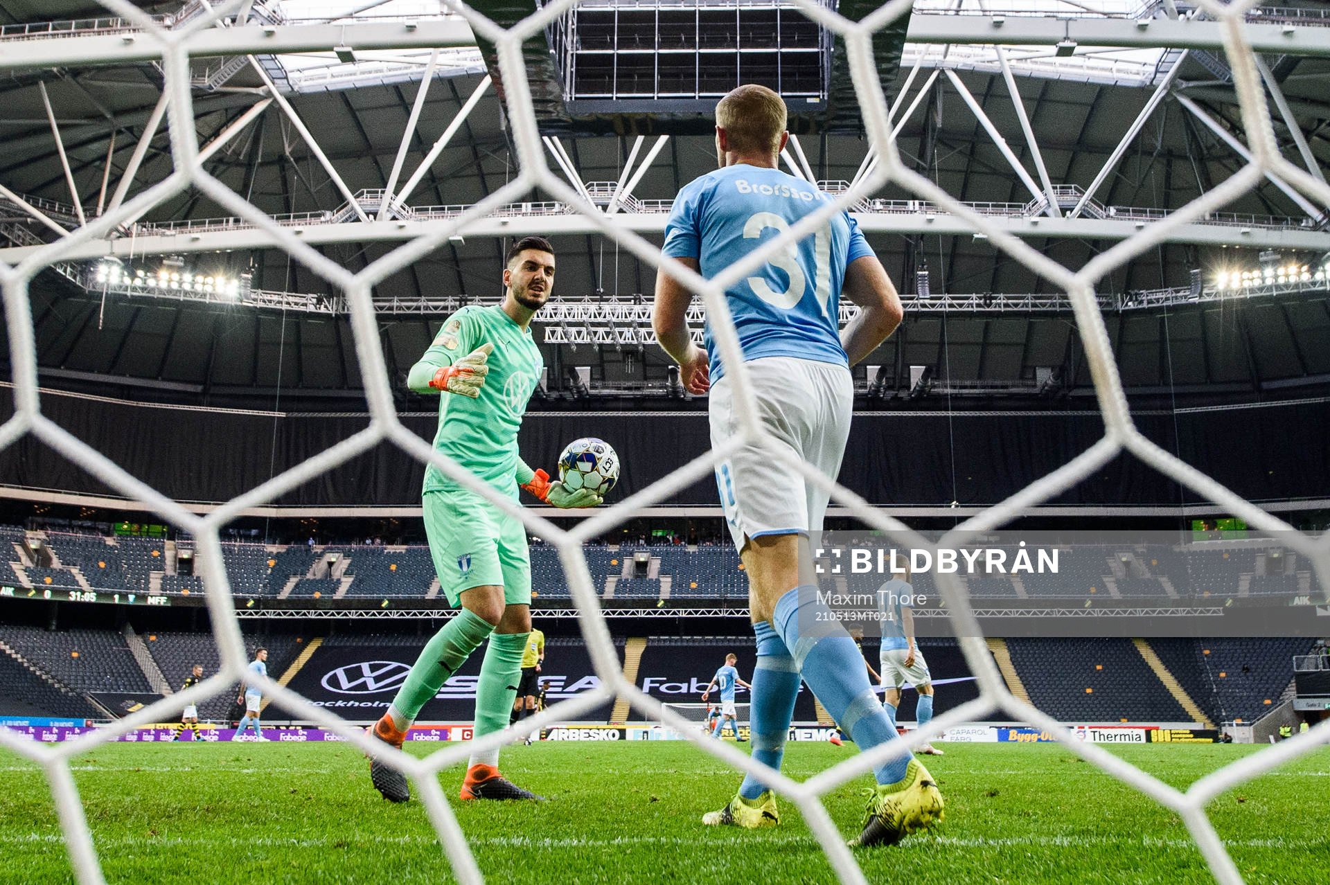 Malmö FFs målvakt Marko Johansson och Franz Brorsson