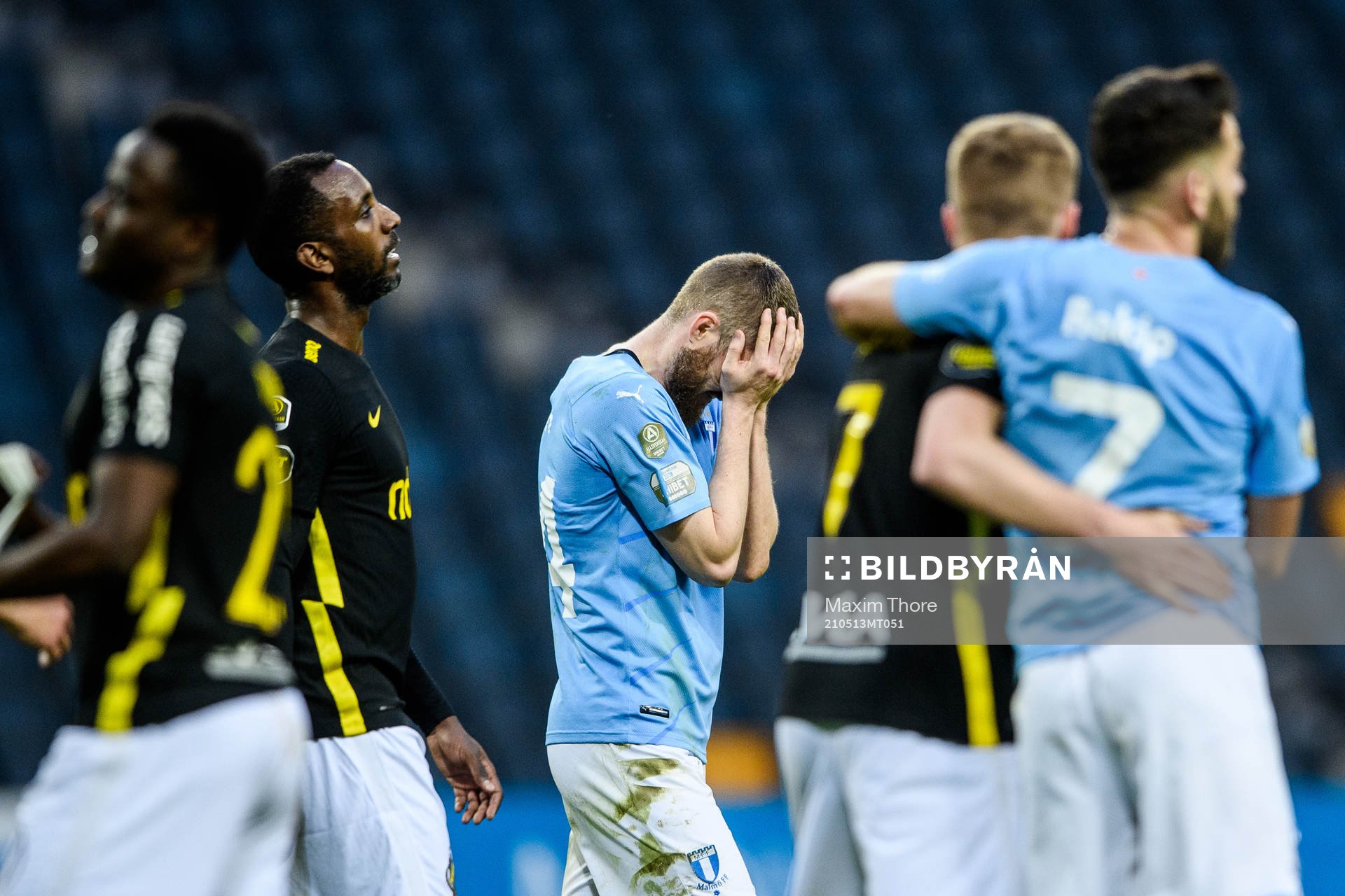 Malmö FFs Lasse Nielsen deppar