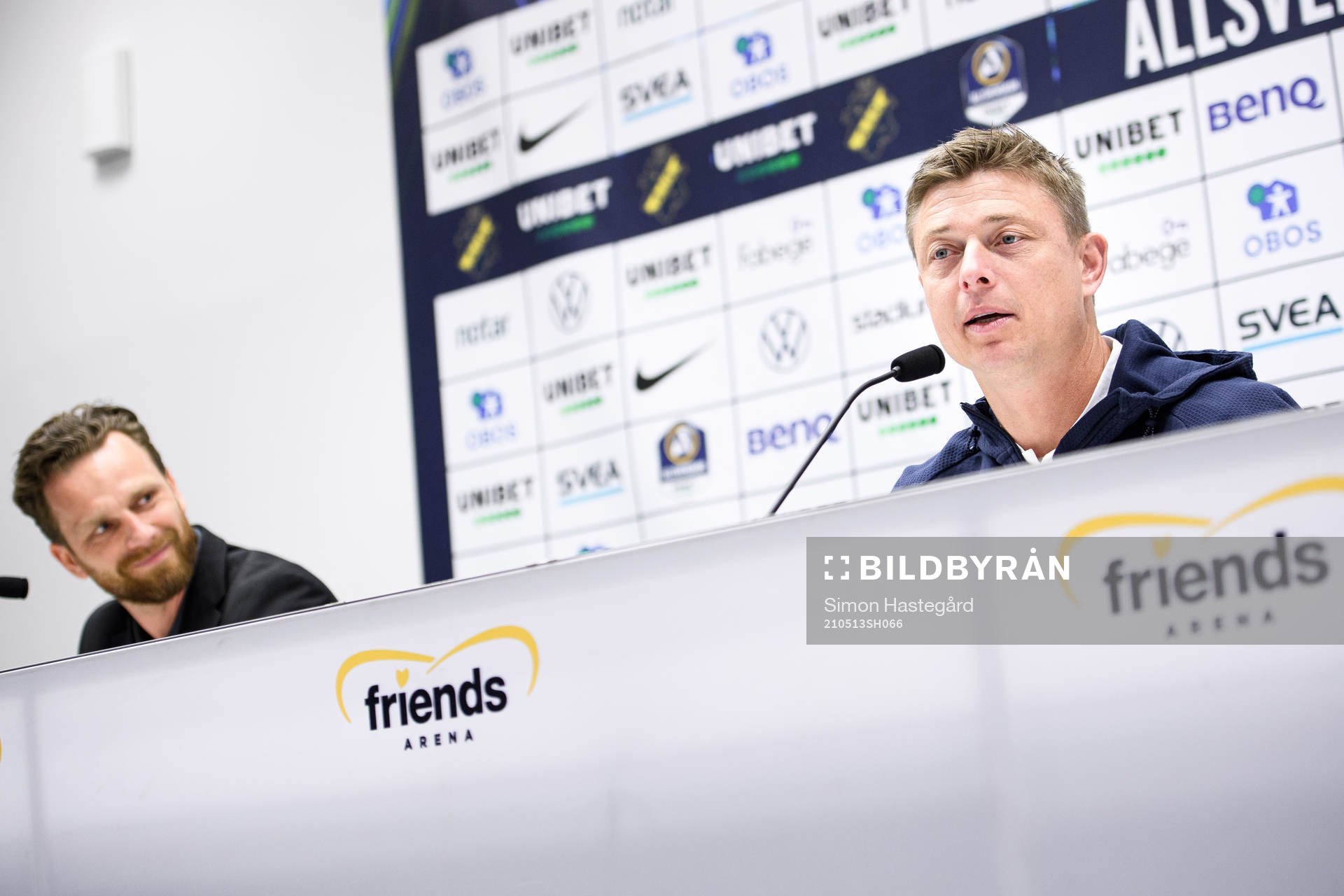 s tränare Bartosz Grzelak och Malmö FFs huvudtränare Jon