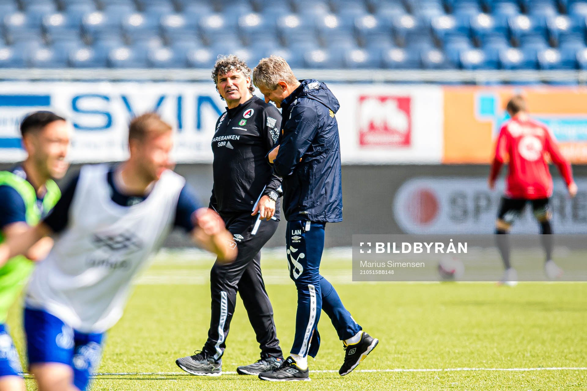 Jan Halvor Halvorsen, head coach of Bryne, ahd Lars Arne