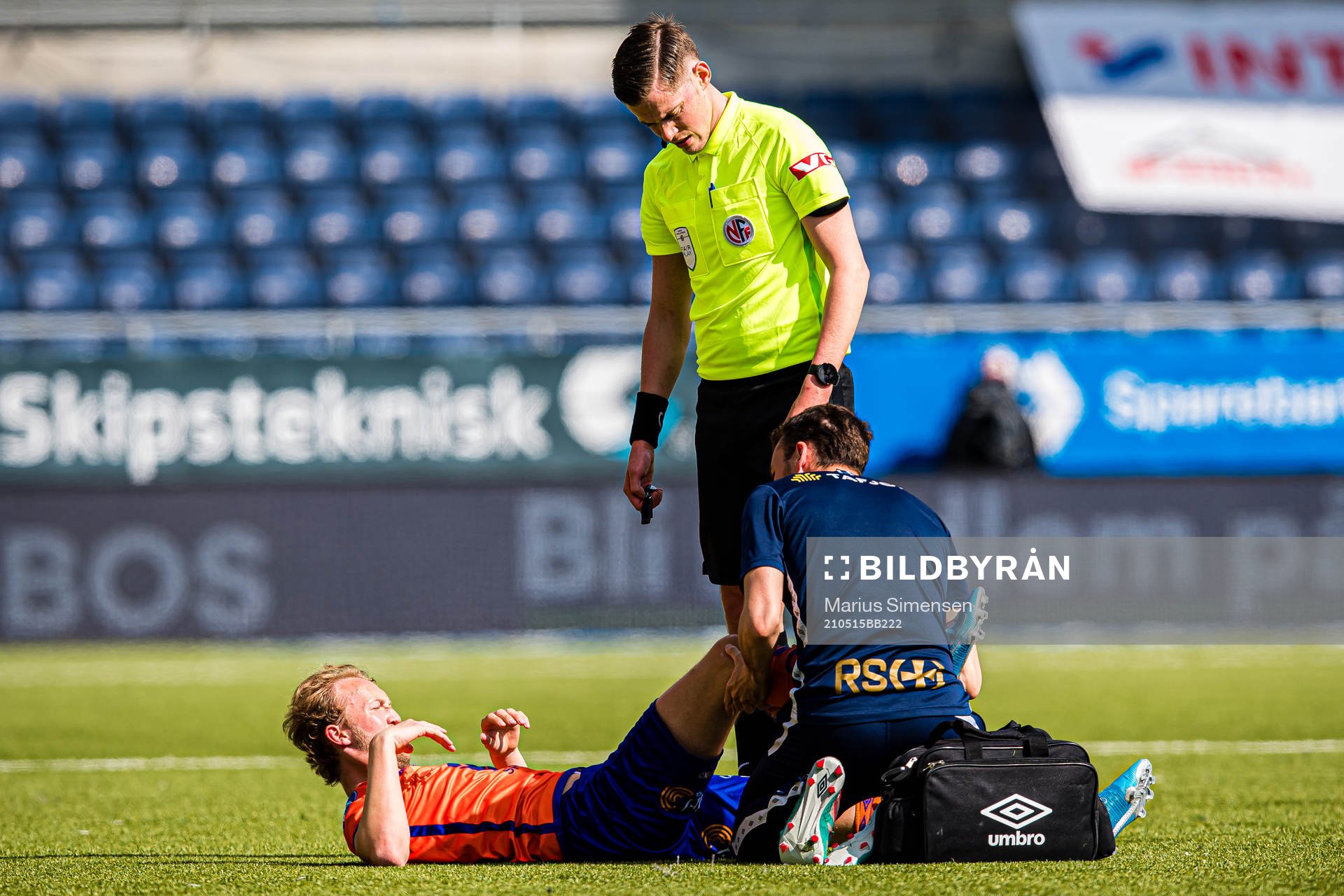 Jørgen Hatlehol of Aalesund in pain