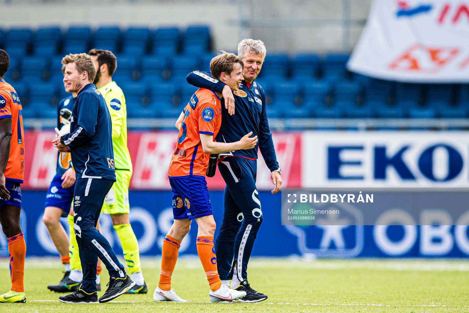 Kristoffer Ødemarksbakken of Aalesund and Lars Arne