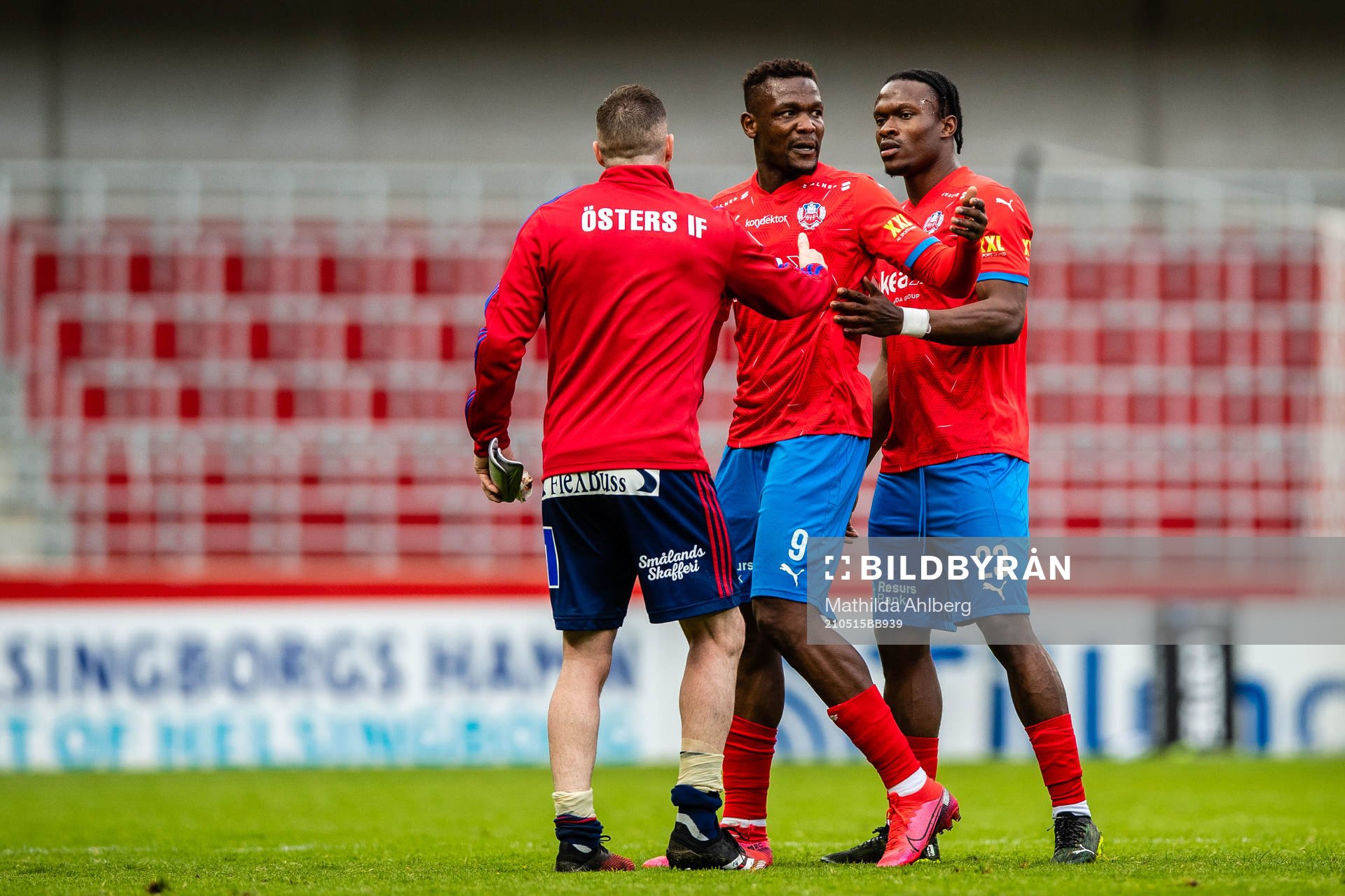 Helsingborgs Alhaji Gero är reagerar