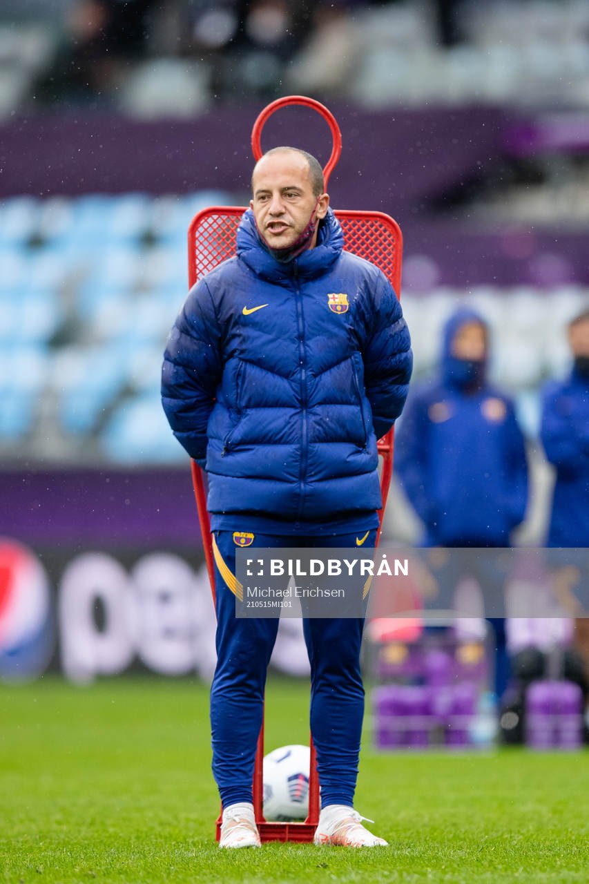 Coach Lluis Cortes of Barcelona