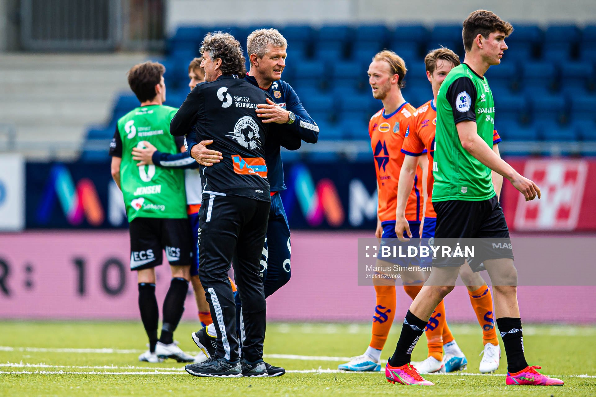 Jan Halvor Halvorsen, head coach of Bryne, and Lars Arne