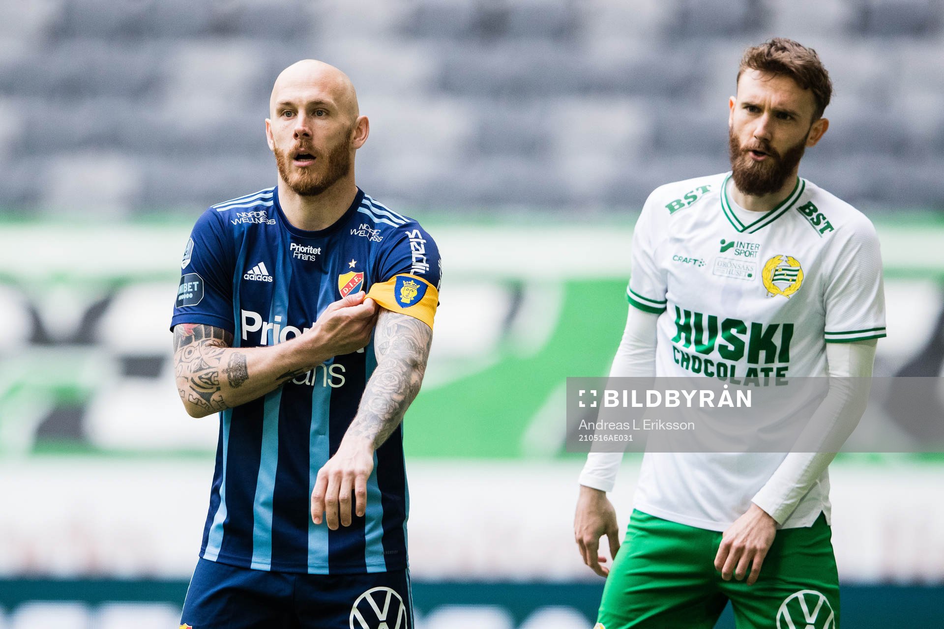 Djurgårdens Magnus Eriksson och Hammarbys Simon Sandberg
