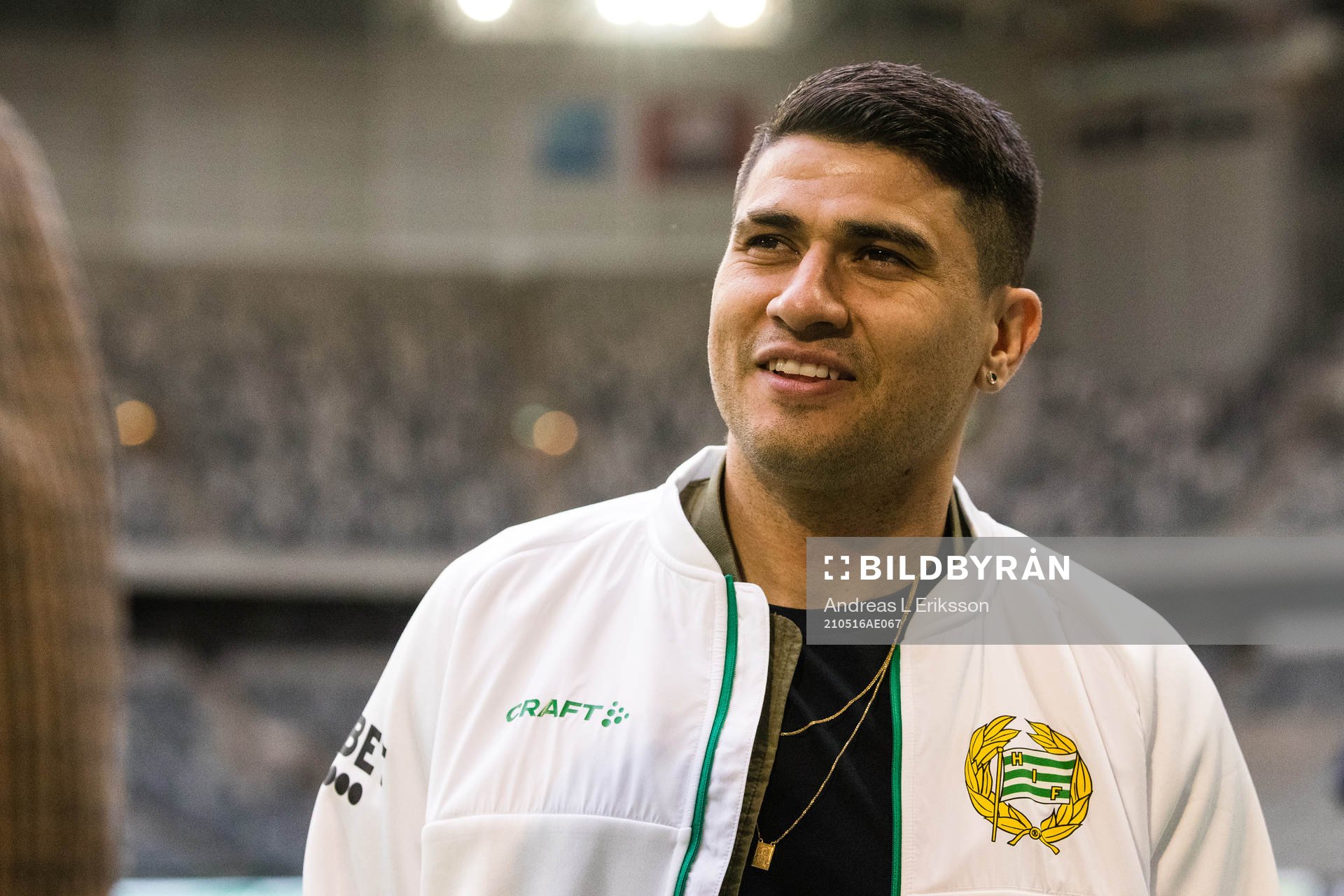 Hammarbys Paulinho talar med media