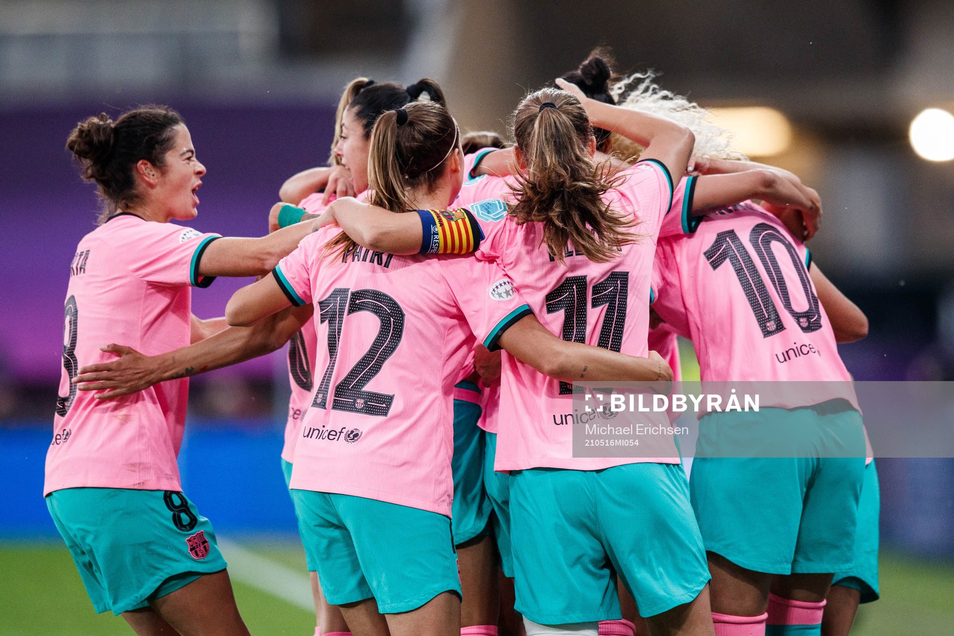 Players of Barcelona celebrate after scoring 0-3 during the UEFA Women's Champions League football match between Chelsea and Barcelona on May 16, 2021 in Gothenburg.