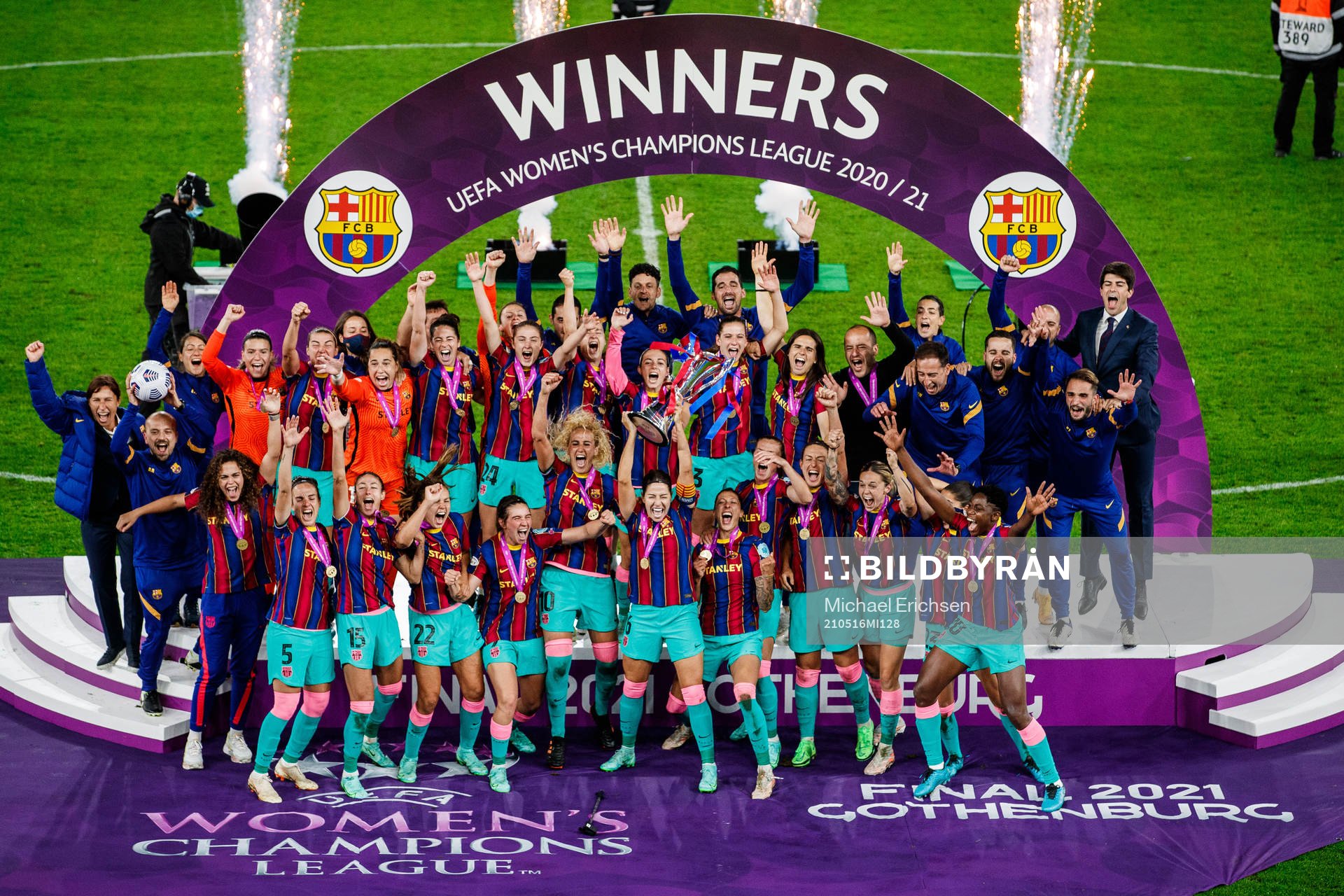 Players of Barcelona celebrate