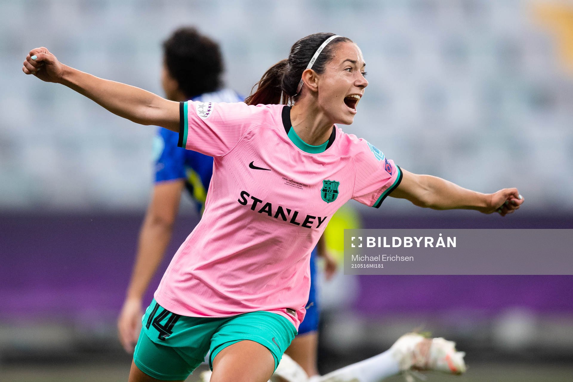 Aitana Bonmati of Barcelona celebrates scoring 0-3