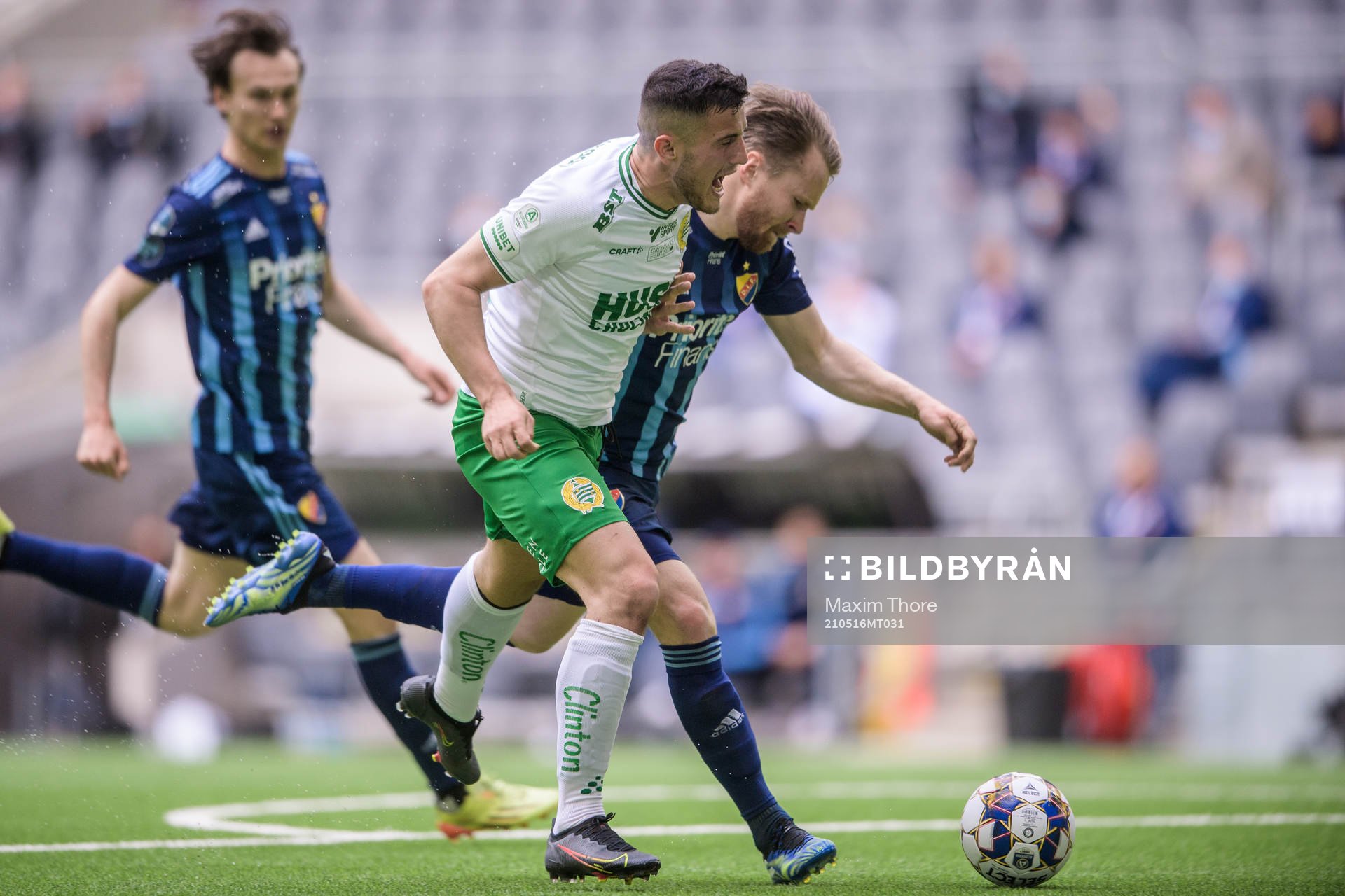 Hammarbys Astrit Selmani och Djurgårdens Jacob Une Larsson