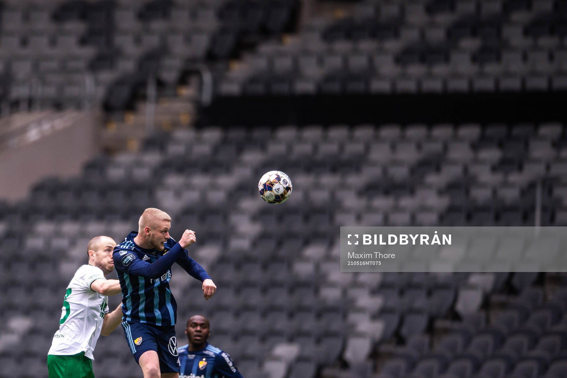 Hammarbys Jon Gudni Fjoluson och Djurgårdens Kalle Holmberg