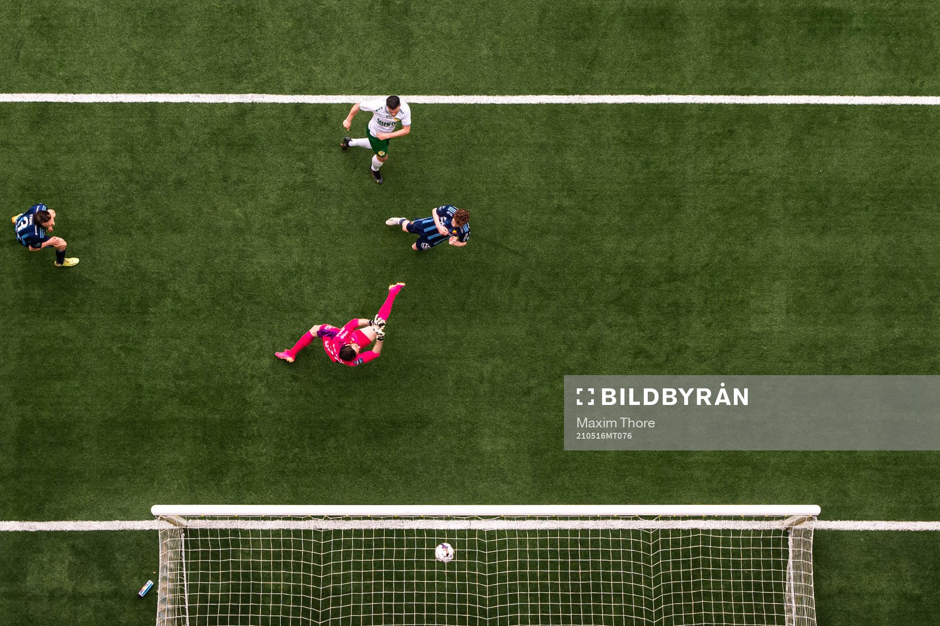Hammarbys Astrit Selmani gör 2-2 bakom Djurgårdens