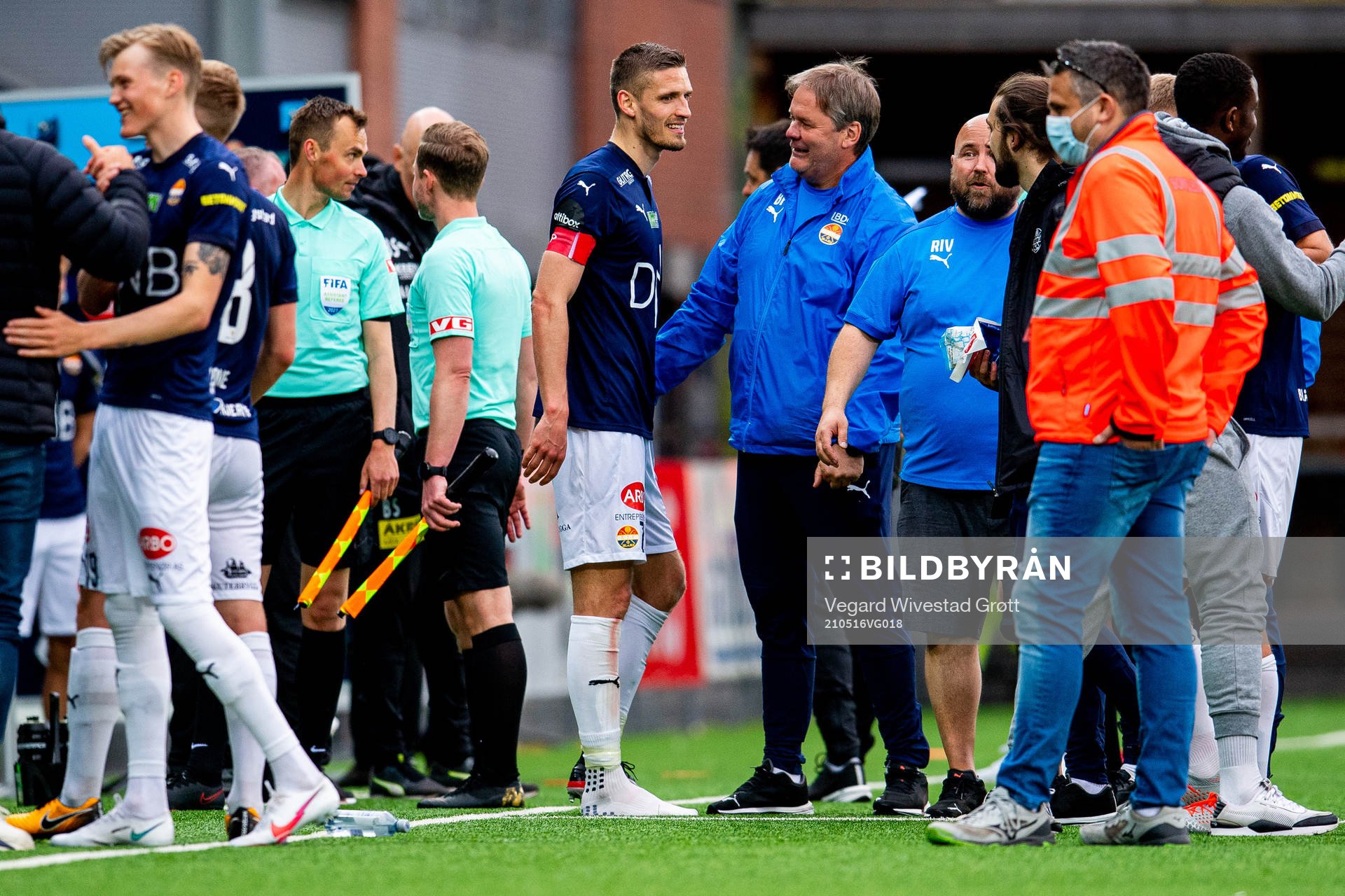 Gustav Valsvik and Bjørn Petter Ingebretsen, head coach of