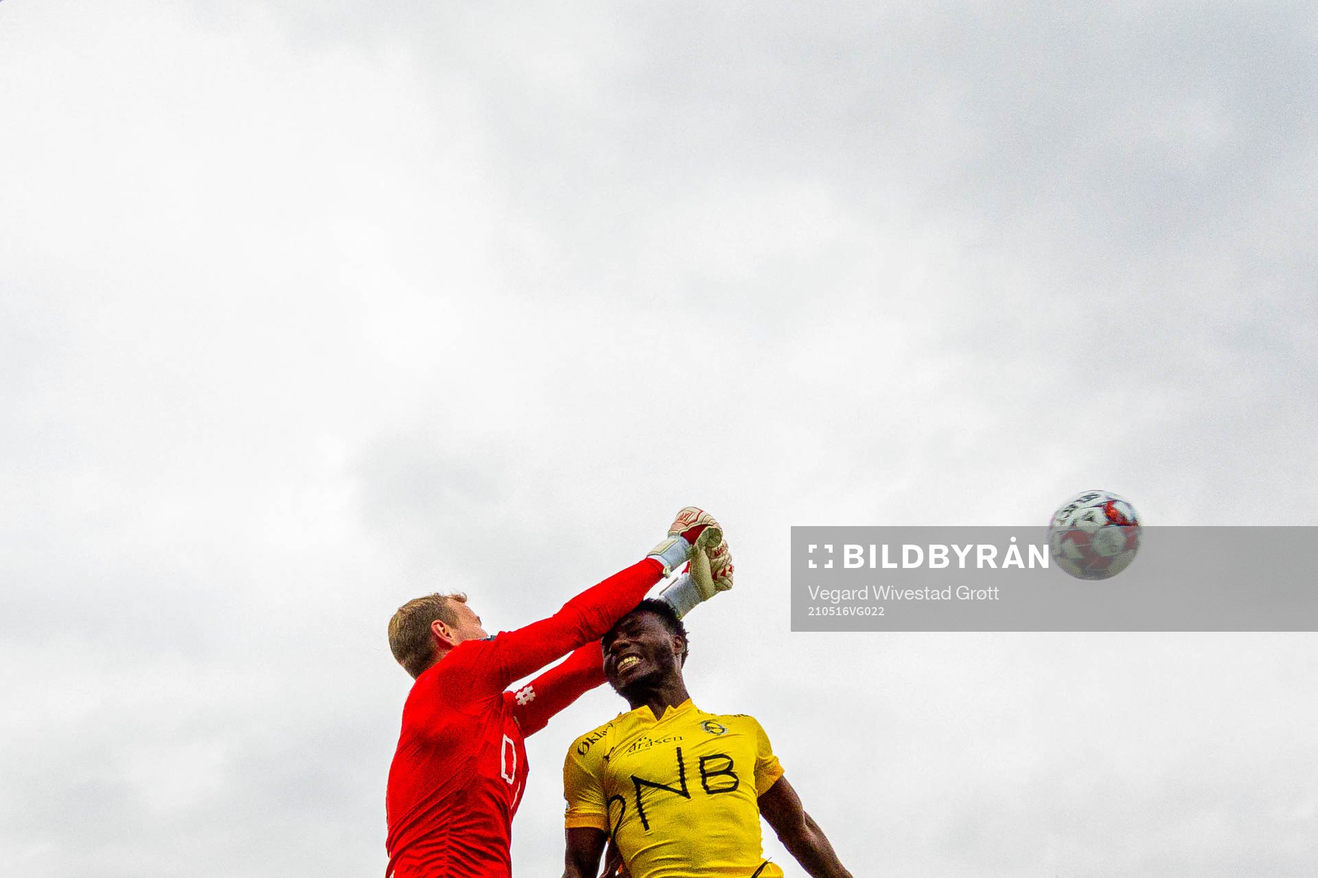 Goalkeeper Viljar Myhra of Strømsgodset and Igoh Ogbu of