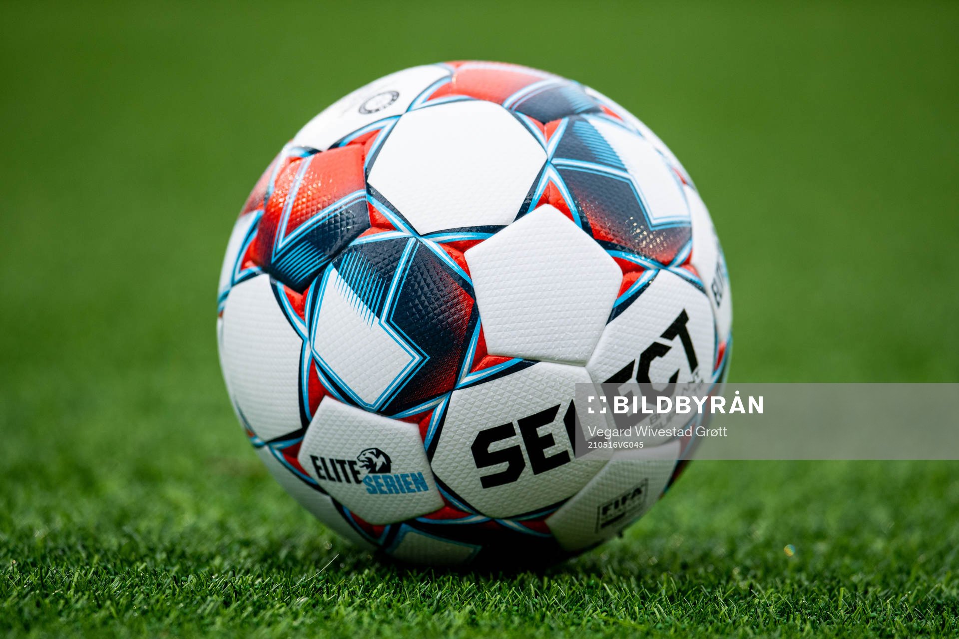 The Select match ball