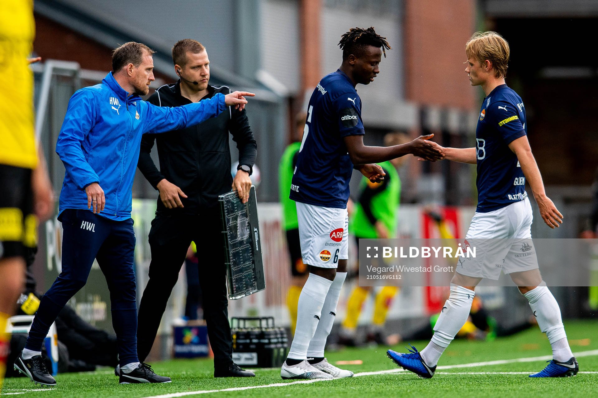 Håkon Wibe-Lund, head coach of Strømsgodset, Jack Ipalibo