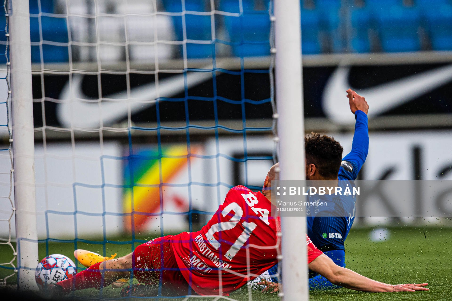 Ohikhuaeme Anthony Omoijuanfo of Molde scores the 3-0 goal