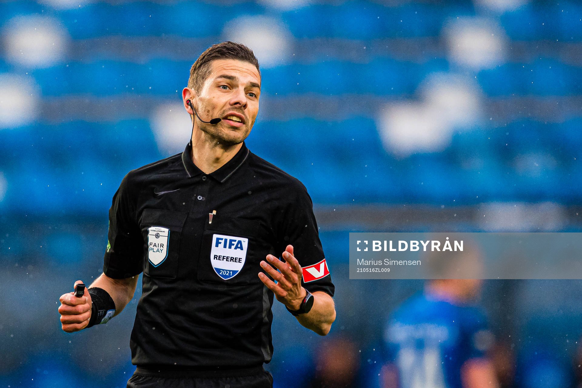 Tore Hansen, referee