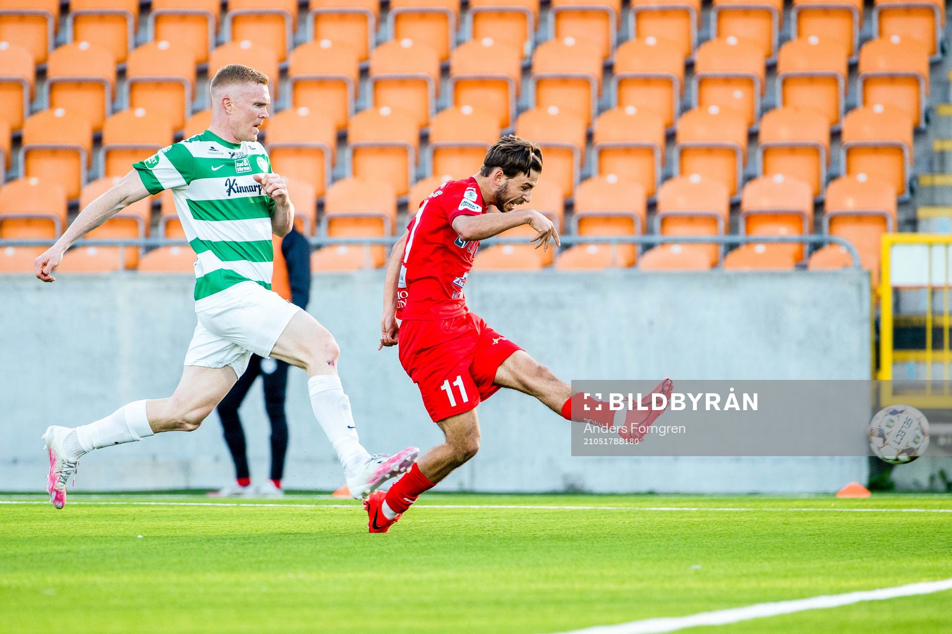 Västerås David Engström och Värnamos Edvin Becirovic