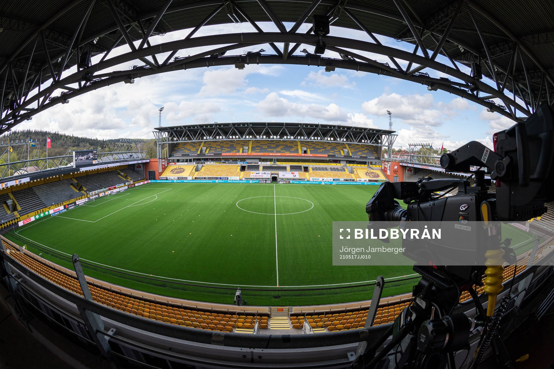 Borås arena och en TV kamera