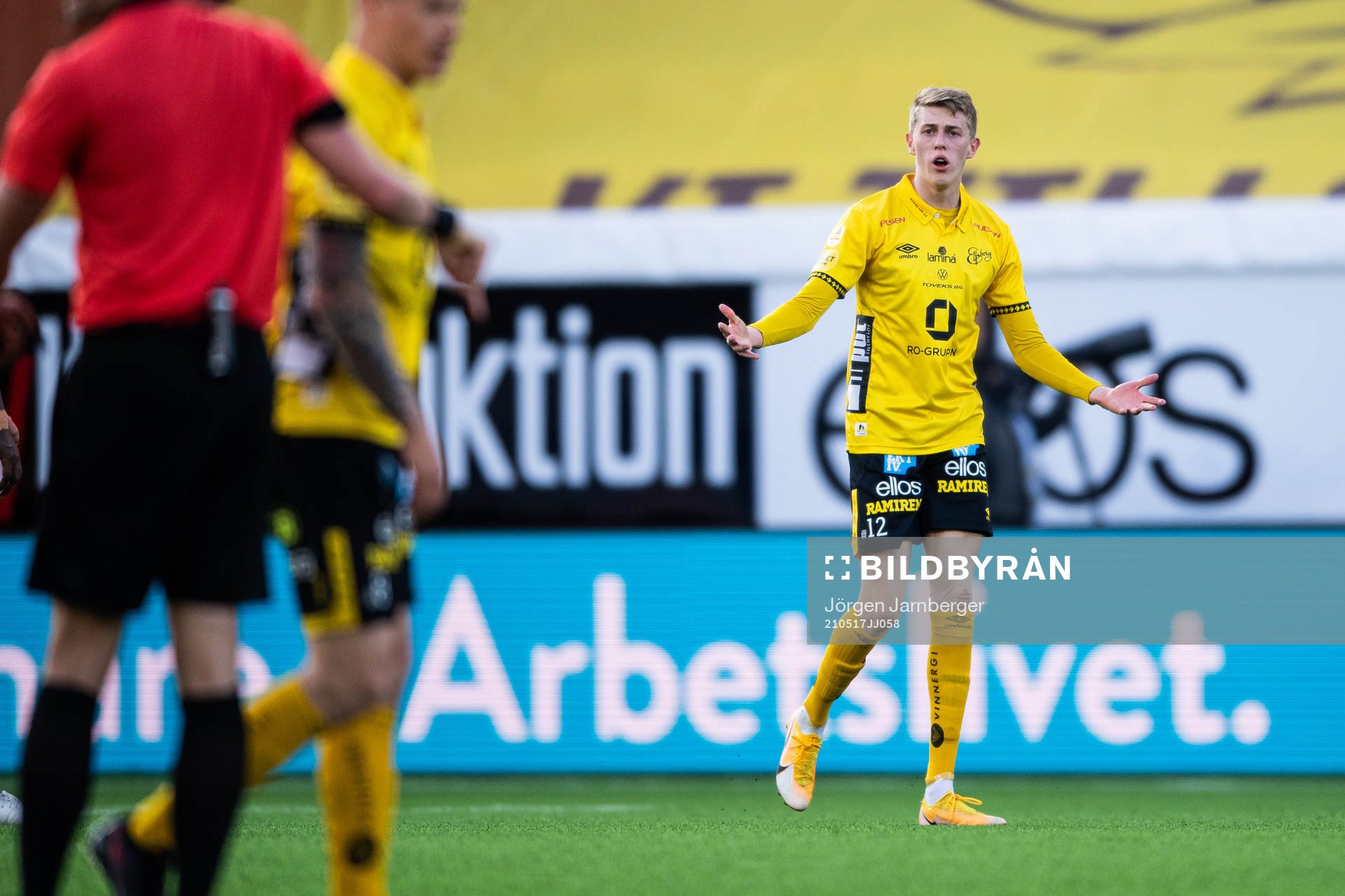 Elfsborgs Alexander Bernhadsson reagerar