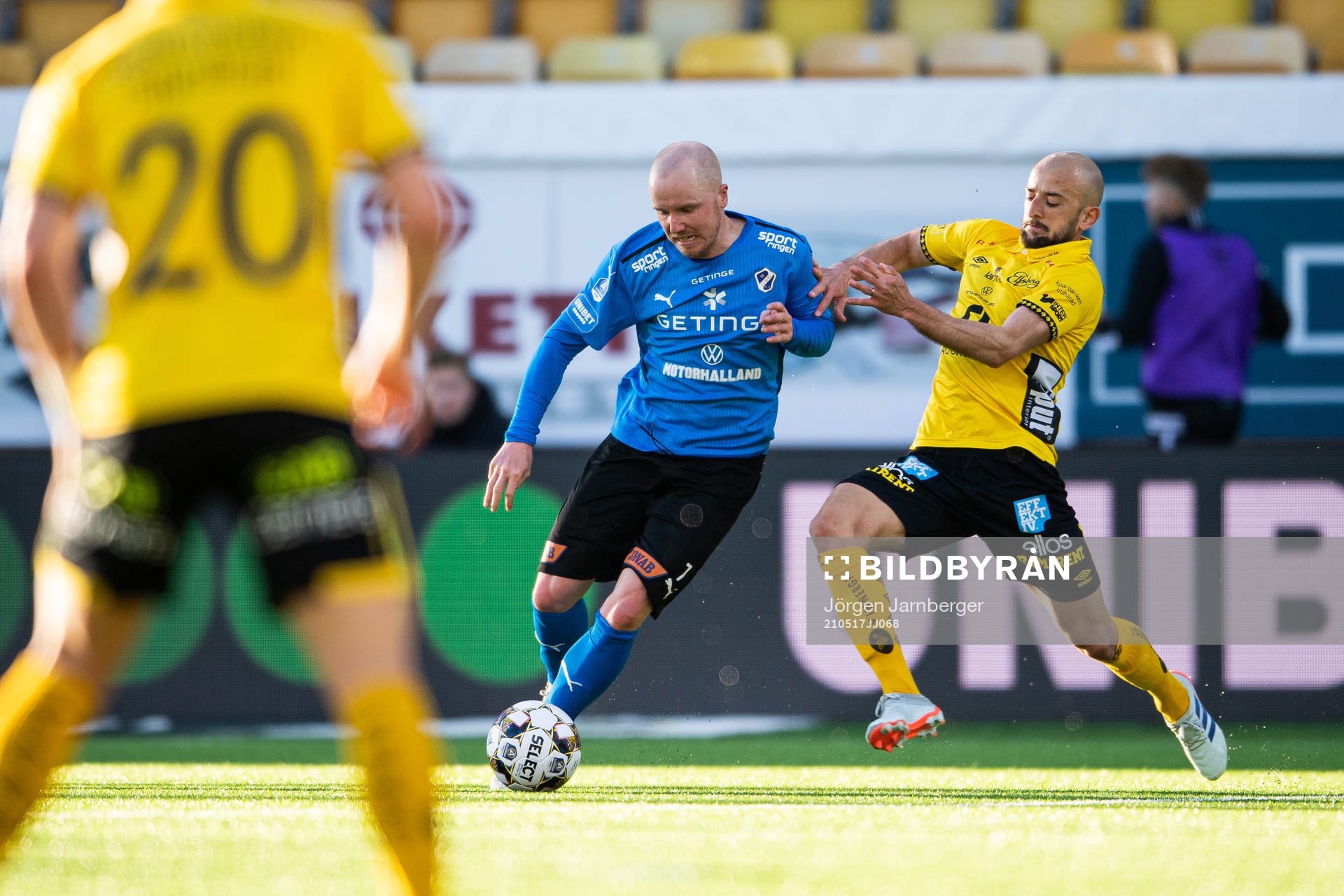 Halmstads Simon Lundevall och Elfsborgs Robert Gojani