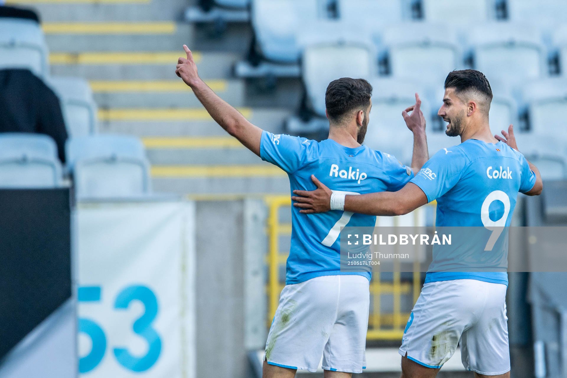 Malmö FFs Erdal Rakip och Antonio Colak jublar