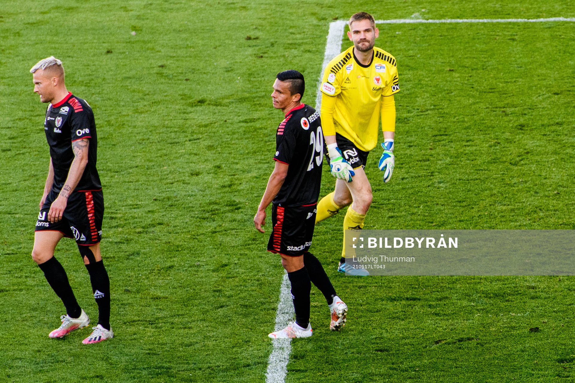 Kalmars målvakt Lucas Hägg Johansson och Romario Pereira