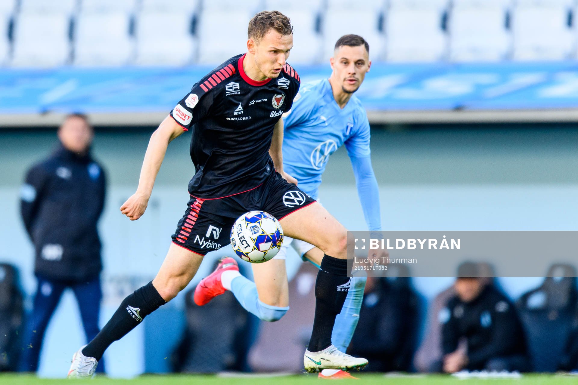 Kalmars Piotr Johansson och Malmö FFs Veljko Birmancevic