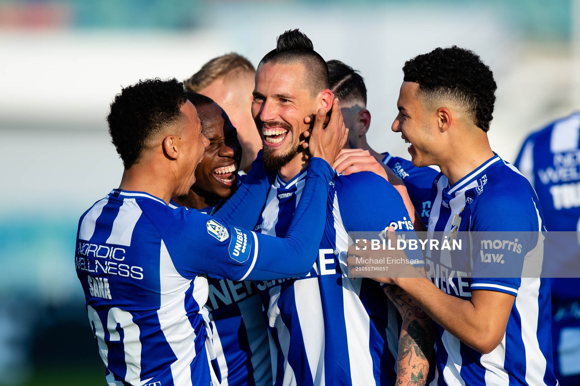 IFK Göteborgs Marek Hamsik jublar med lagkamrater